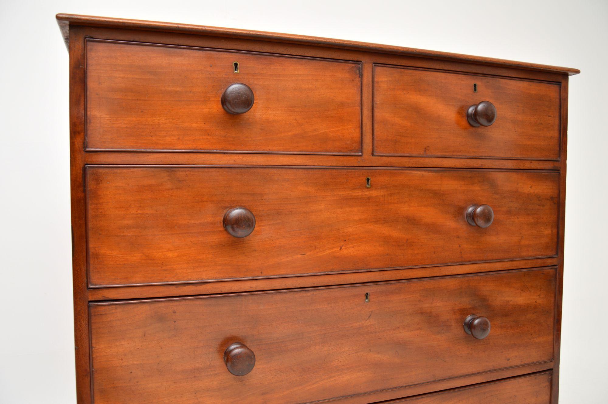 Antique Victorian Chest of Drawers 2