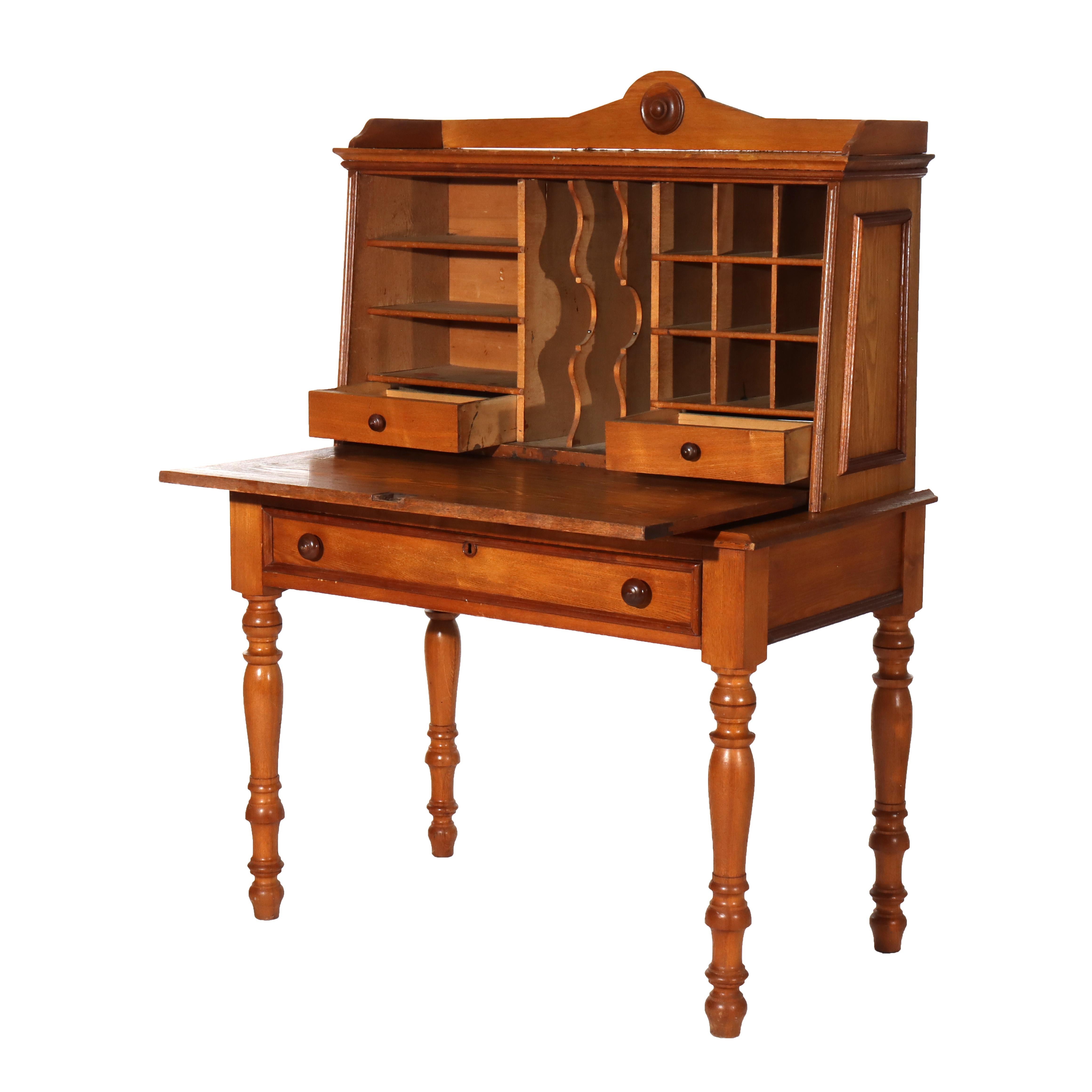 Ancien bureau victorien en châtaignier et noyer de style Plantation c1890 en vente 6