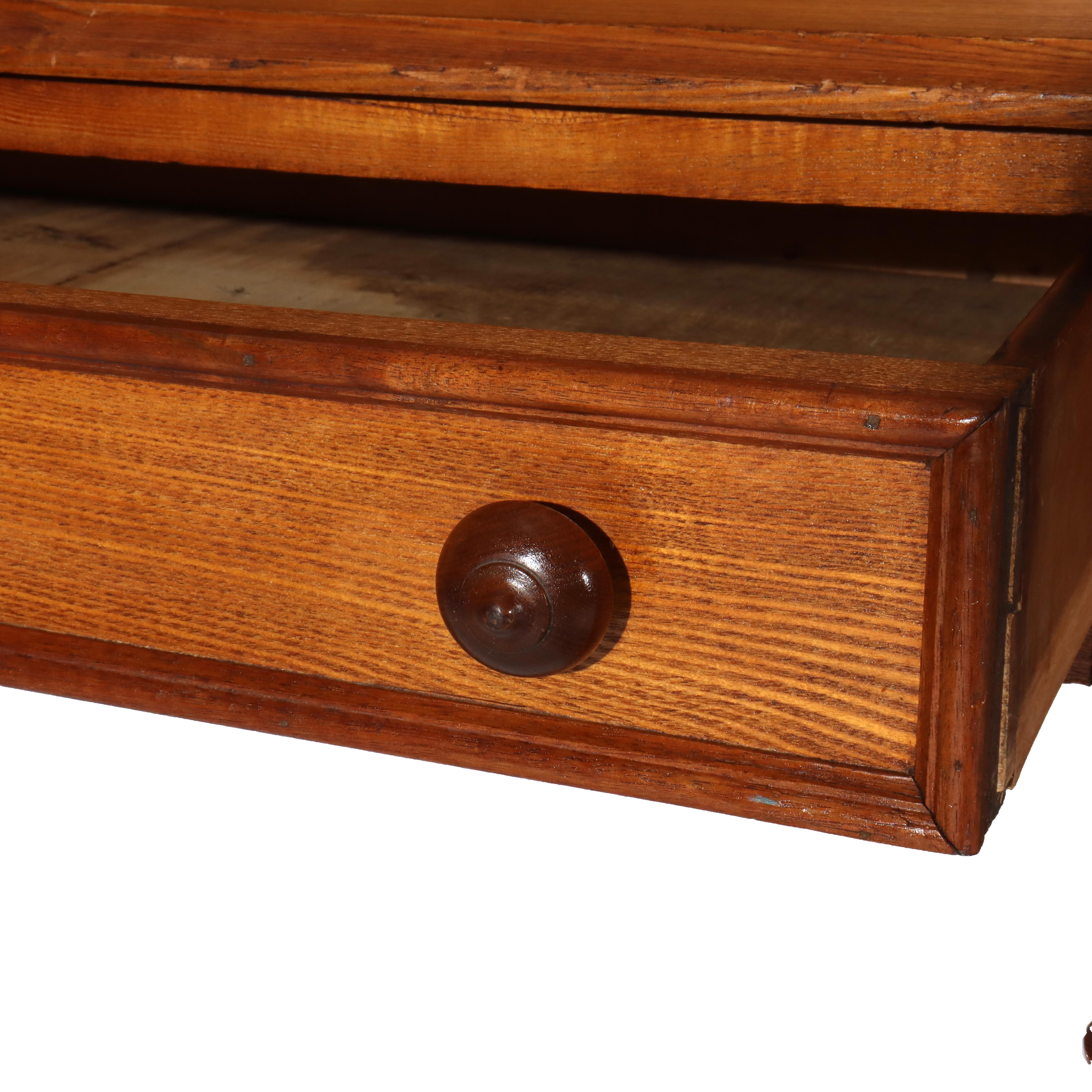 Ancien bureau victorien en châtaignier et noyer de style Plantation c1890 en vente 3