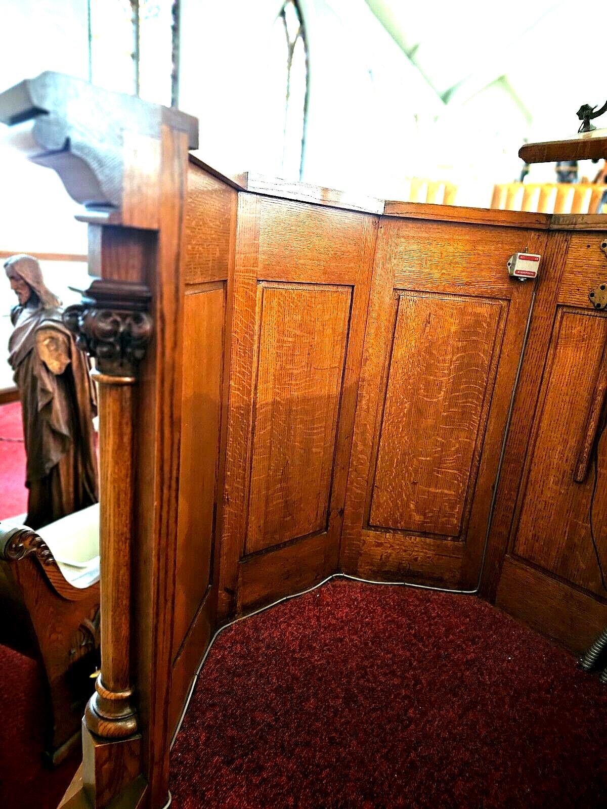 Mid-19th Century Antique Victorian Church Neo Gothic Pulpit Podium Pedestal with Steps, c. 1865