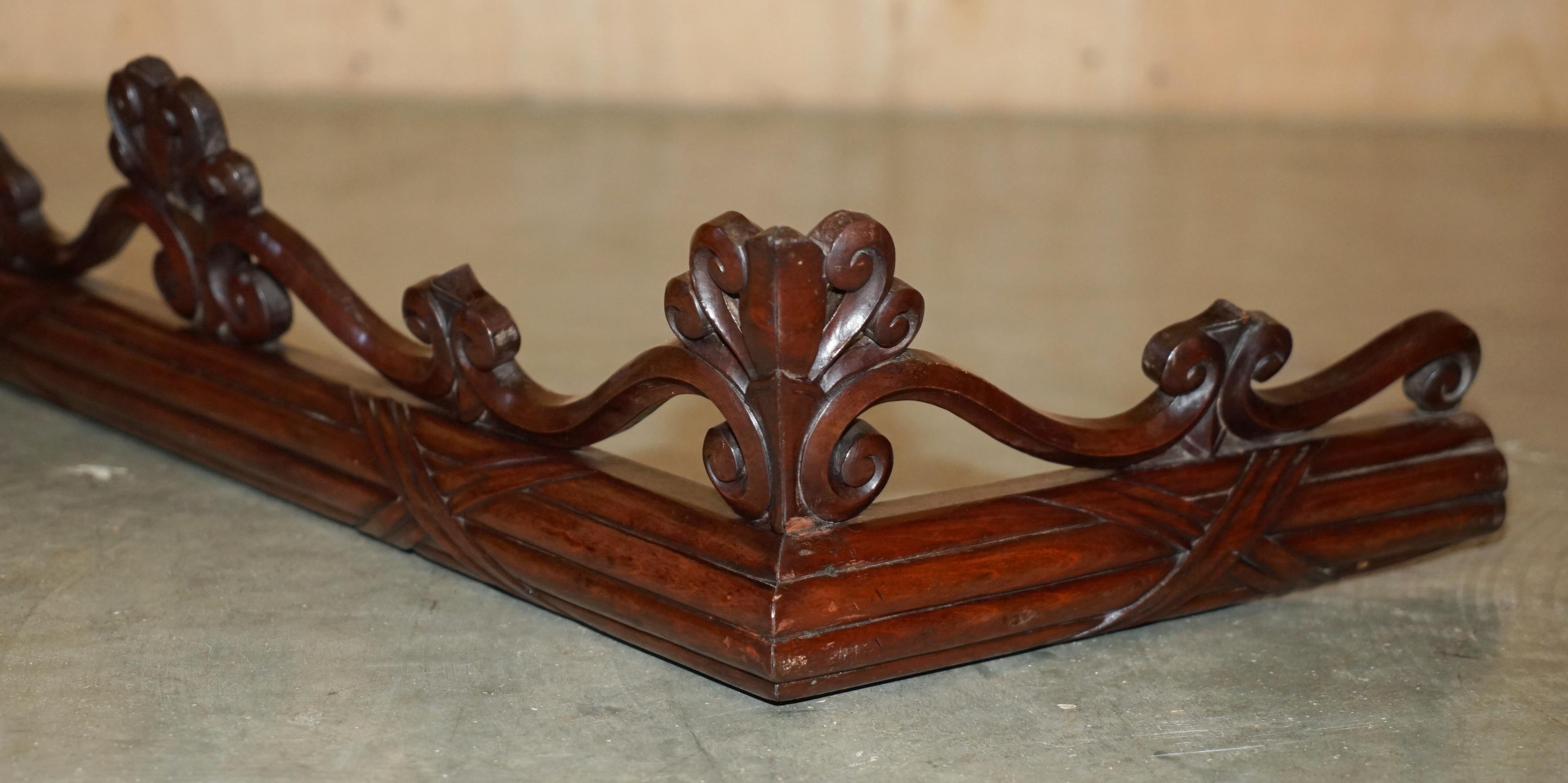 Mid-19th Century ANTIQUE VICTORiAN CIRCA 1860 HAND CARVED CURTAIN WINDOW PELMET SUPER DECORATIVE For Sale