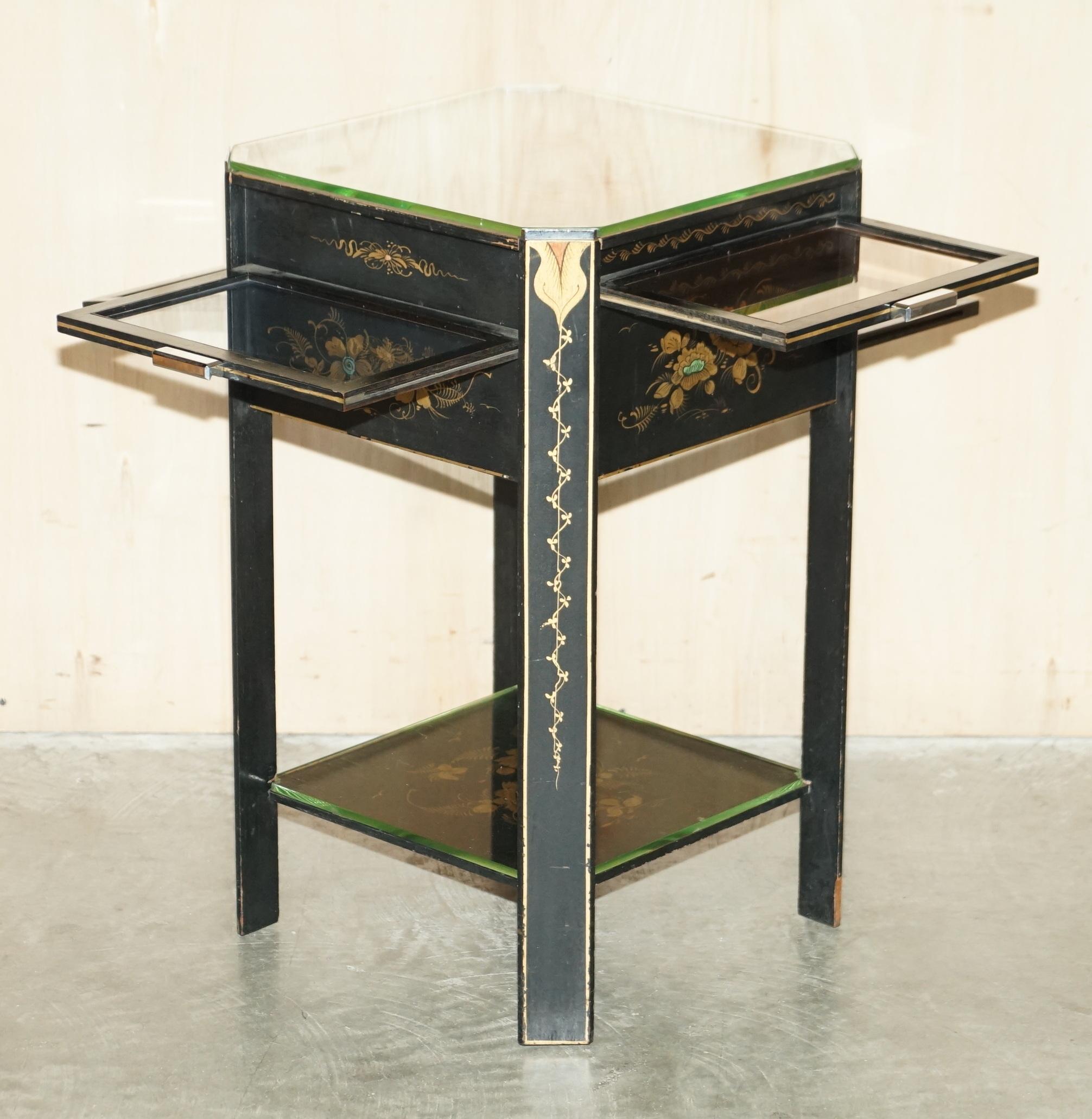 Antique Victorian circa 1880 Chinese Chinoiserie Lacquered Side End Lamp Table For Sale 13