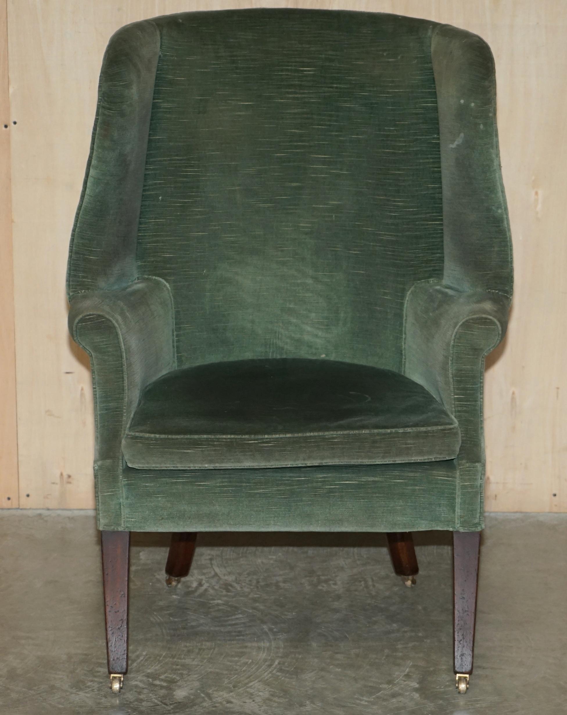 We are delighted to offer for sale this Antique Victorian Porters barrel back armchair in circa 1940's Teal Velour fabric ideal for reupholstery.

This chair a real tour de force, is has absolutely everything going for it, the legs are elegant and