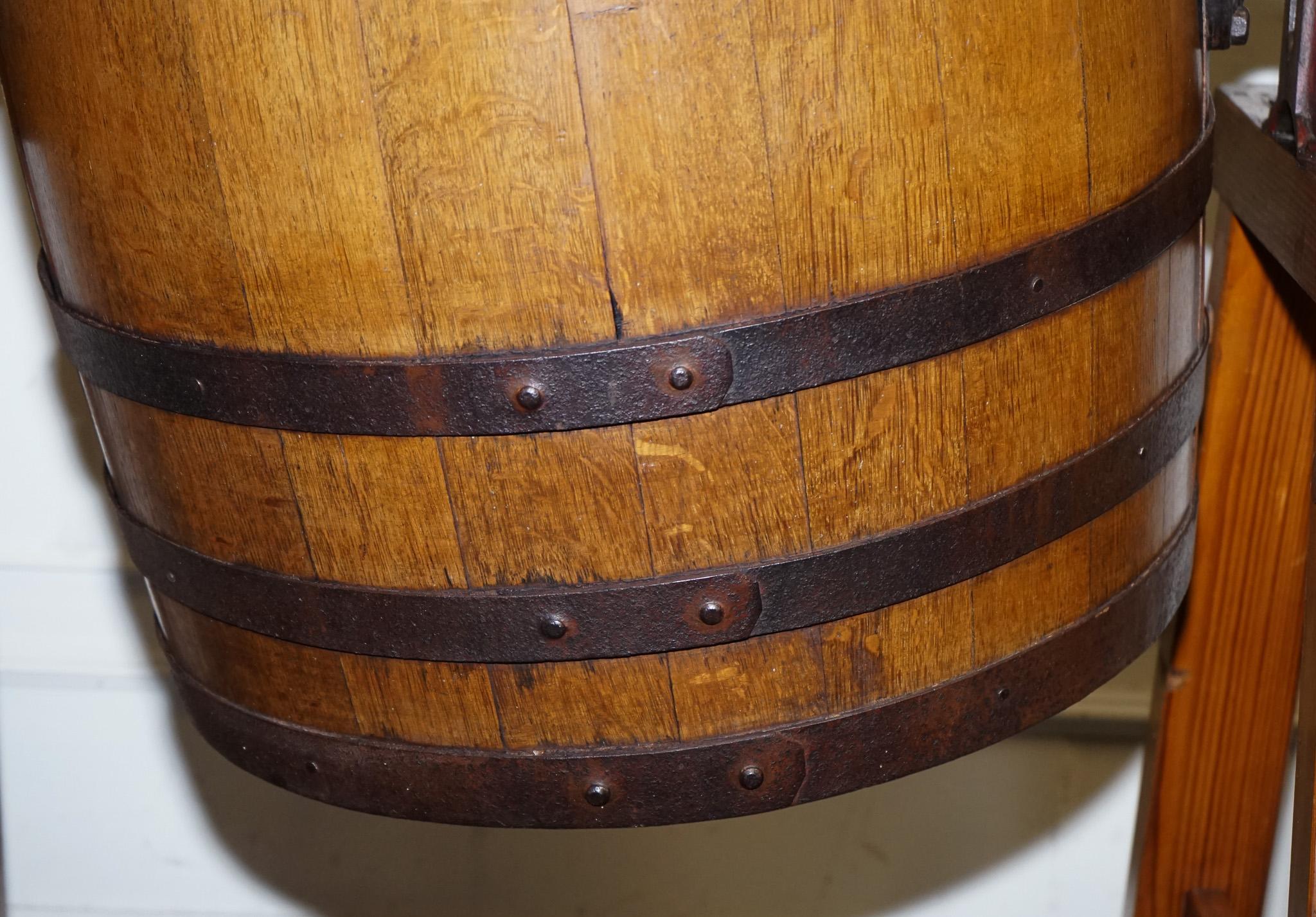 ANTIQUE VICTORIAN CIRCA 1885 ENGLISH G. LLEWELLiN & SONS BUTTER CHURN For Sale 3