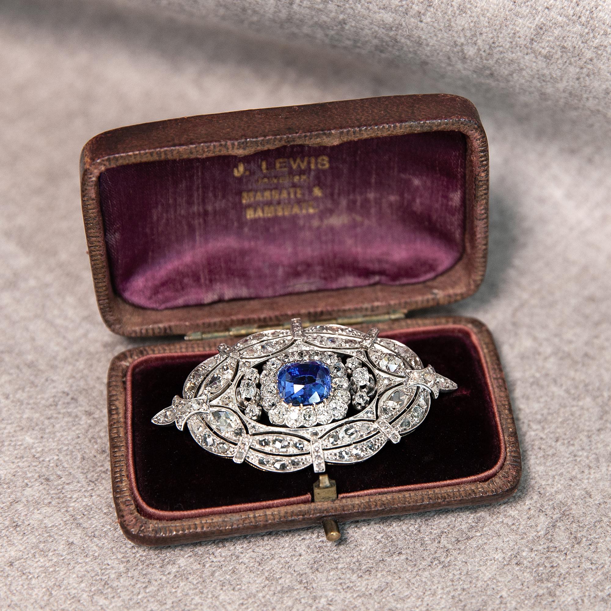 Antique Victorian circa 1890, 4.5 Carat Certified No Heat Blue Sapphire Brooch 2