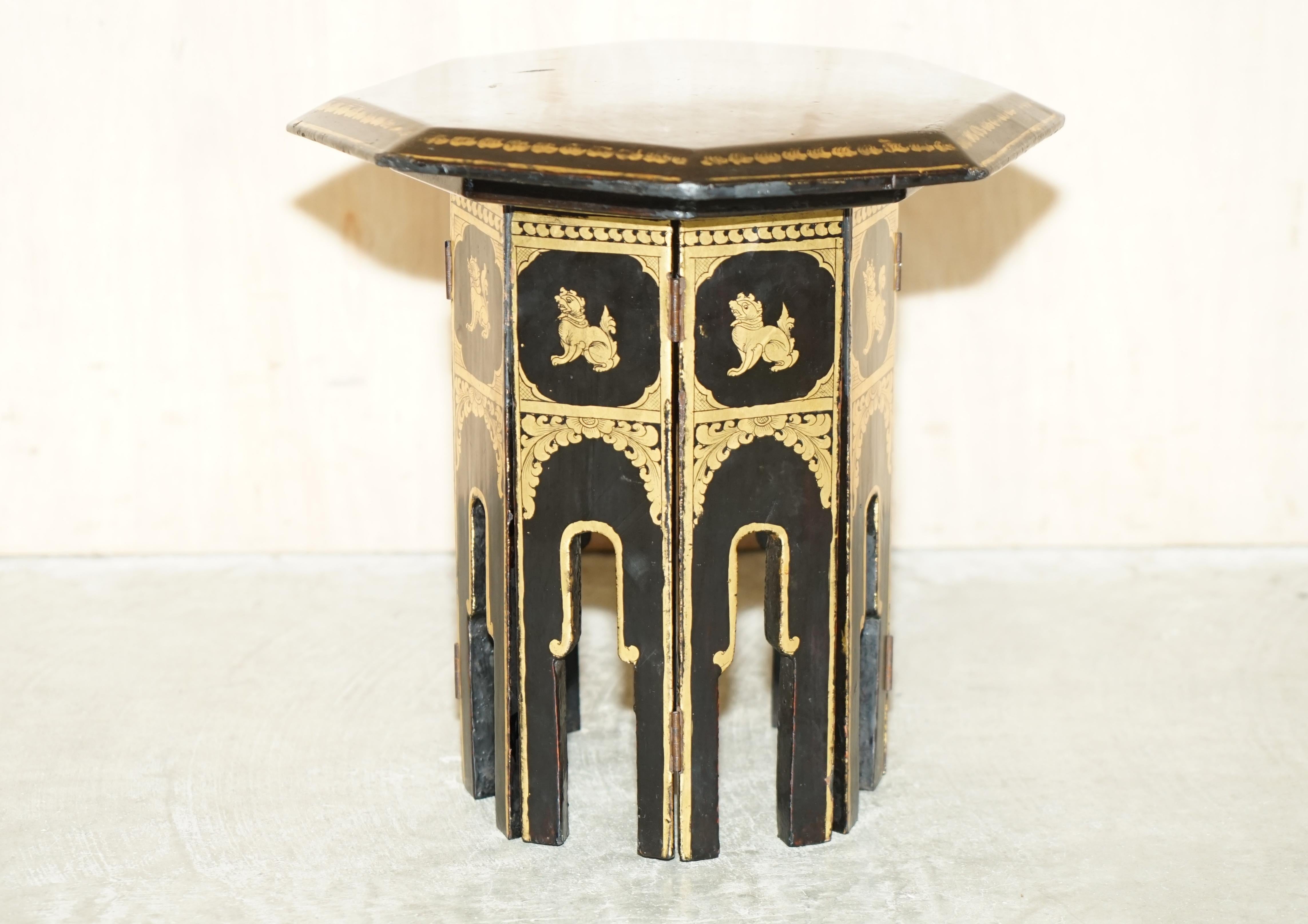 We are delighted to offer for sale this lovely circa 1880 hand made Chinese Chinoiserie, folding, side end lamp table 

A very good looking and well made piece, the finish is 100% original and untouched, it looks every bit of its 120+ years.
