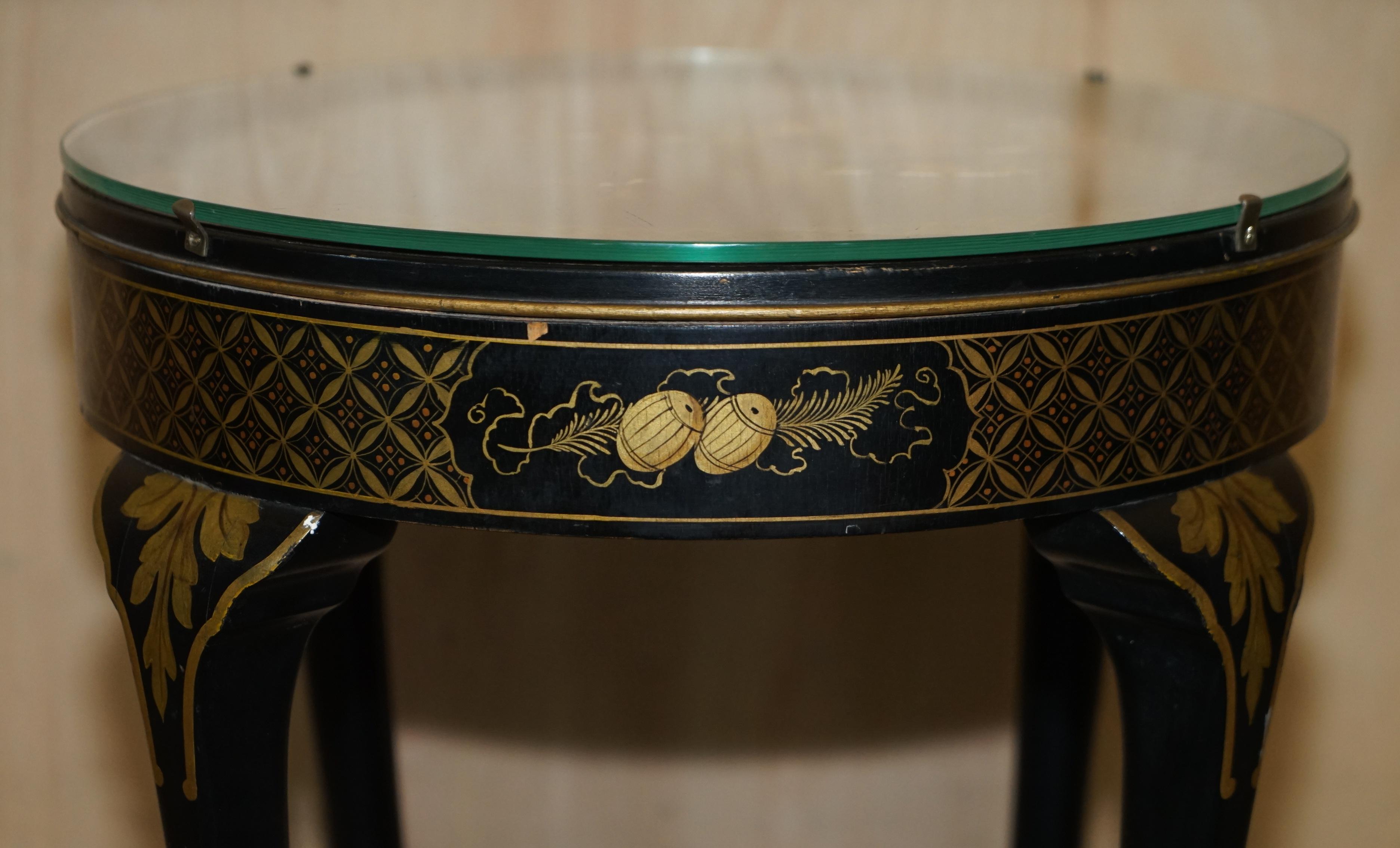 Antique Victorian circa 1900 Chinese Chinoiserie Lacquered Side End Lamp Table For Sale 8