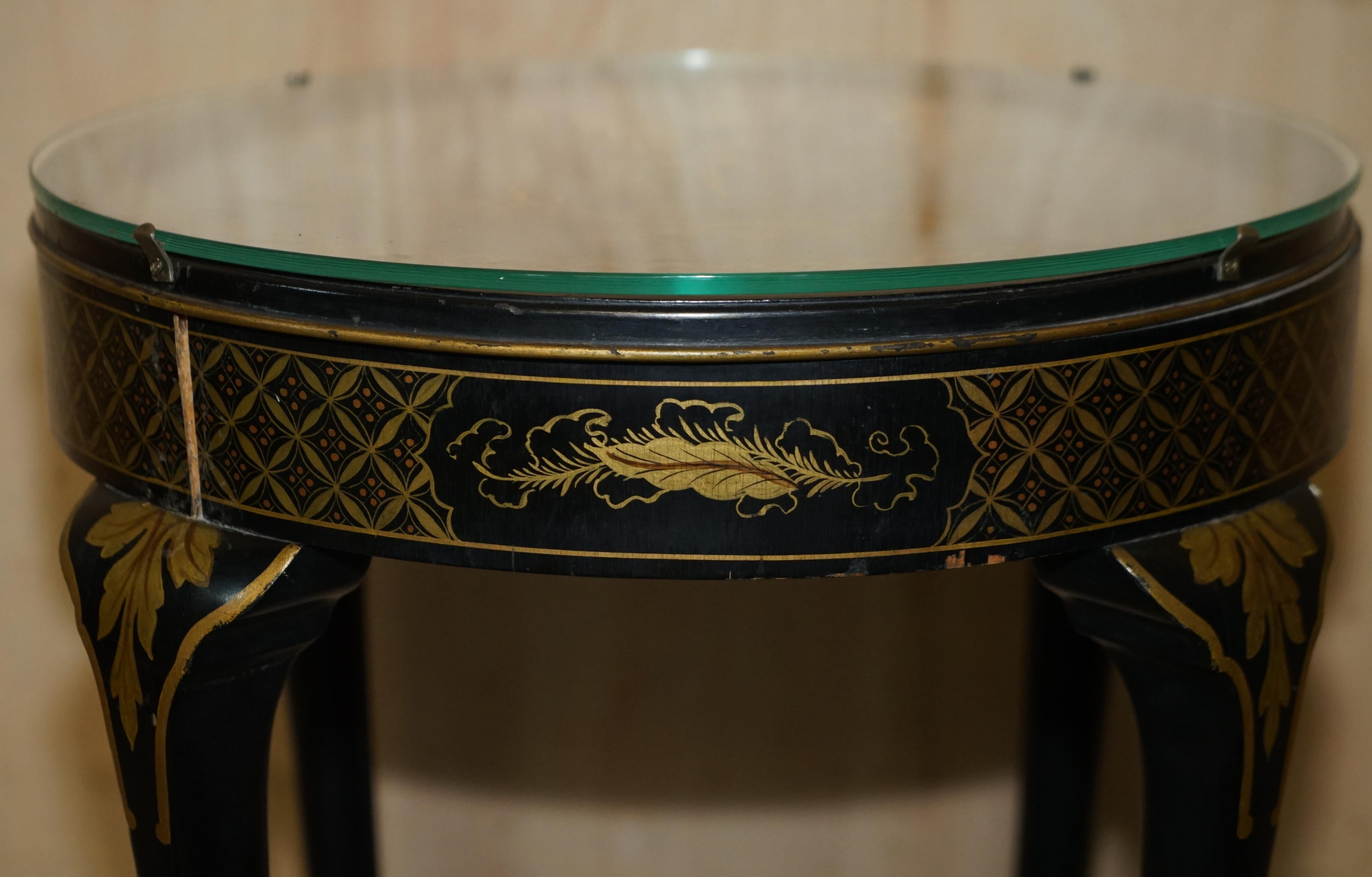 Antique Victorian circa 1900 Chinese Chinoiserie Lacquered Side End Lamp Table For Sale 10