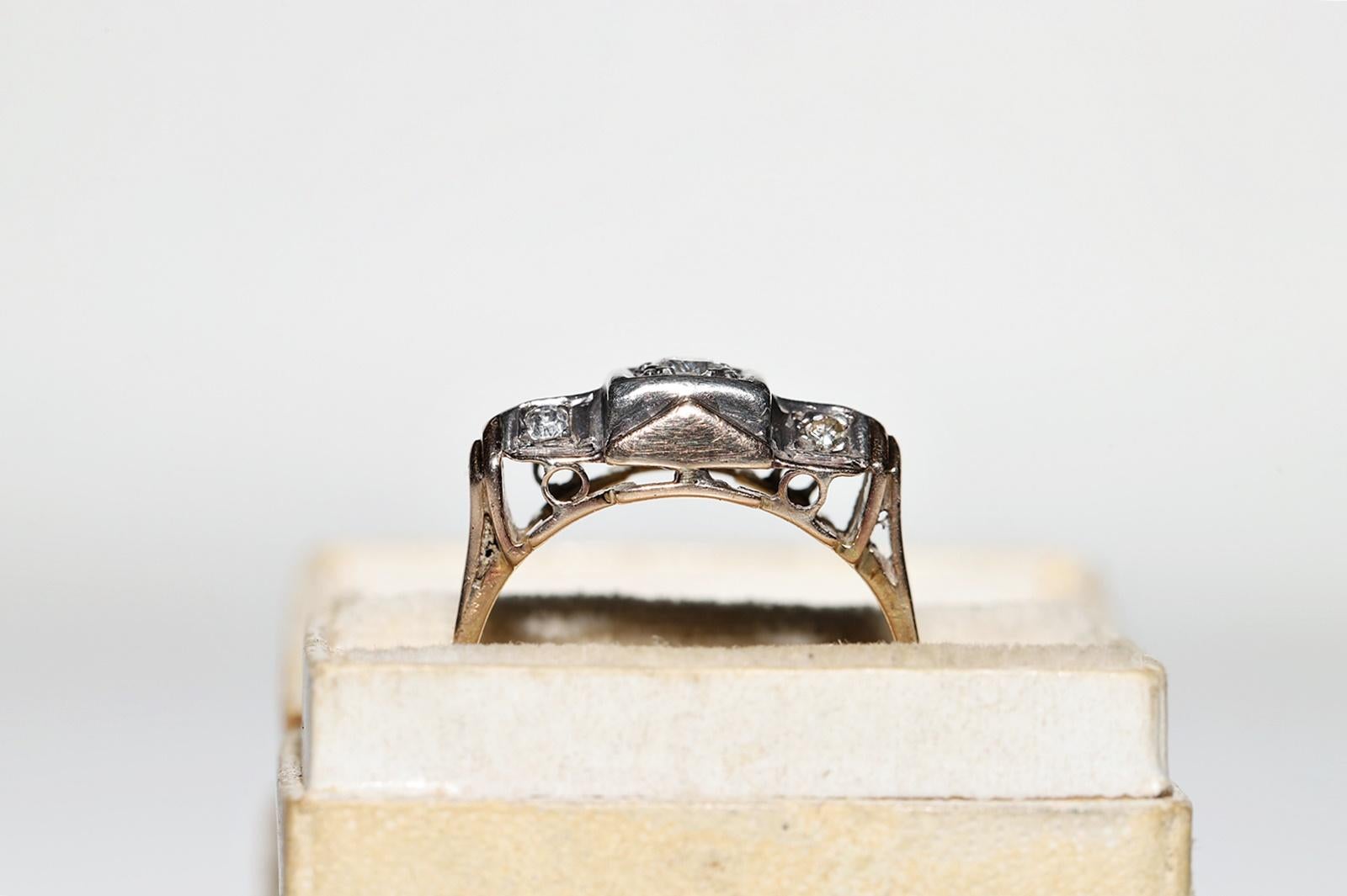 Brilliant Cut Antique Victorian Circa 1900s 14k Gold Natural Diamond Decorated Ring For Sale