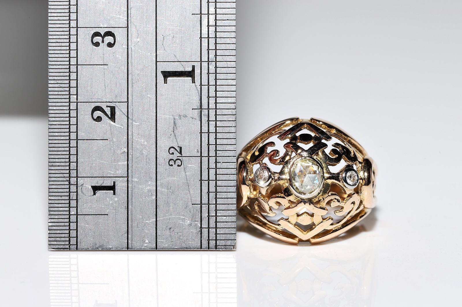 Antiker viktorianischer Deko-Ring aus 18 Karat Gold mit natürlichem Diamanten, um 1900 im Angebot 1