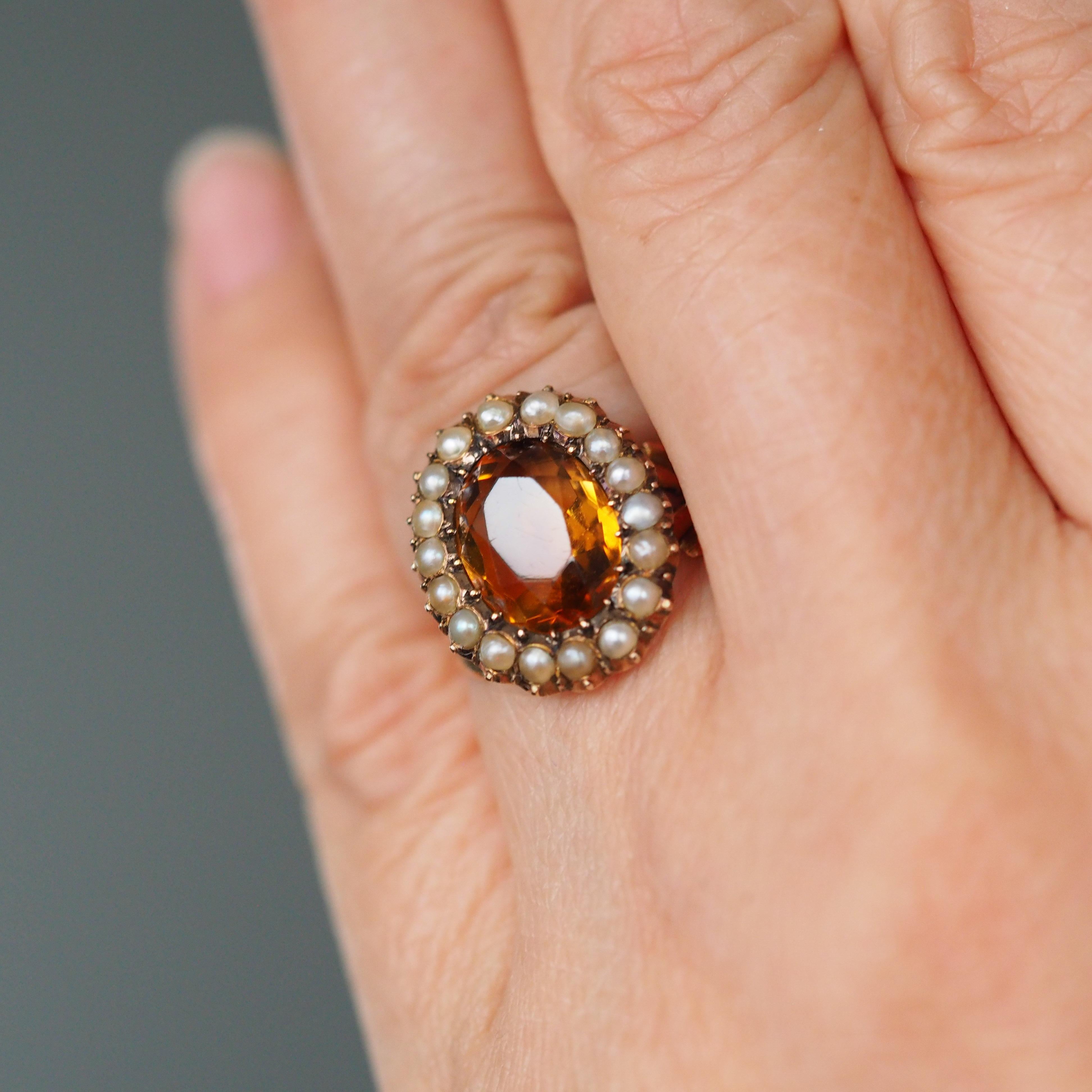 Antique Victorian Citrine & Seed Pearl Cluster Ring 9K Gold - c.1890 In Good Condition For Sale In London, GB