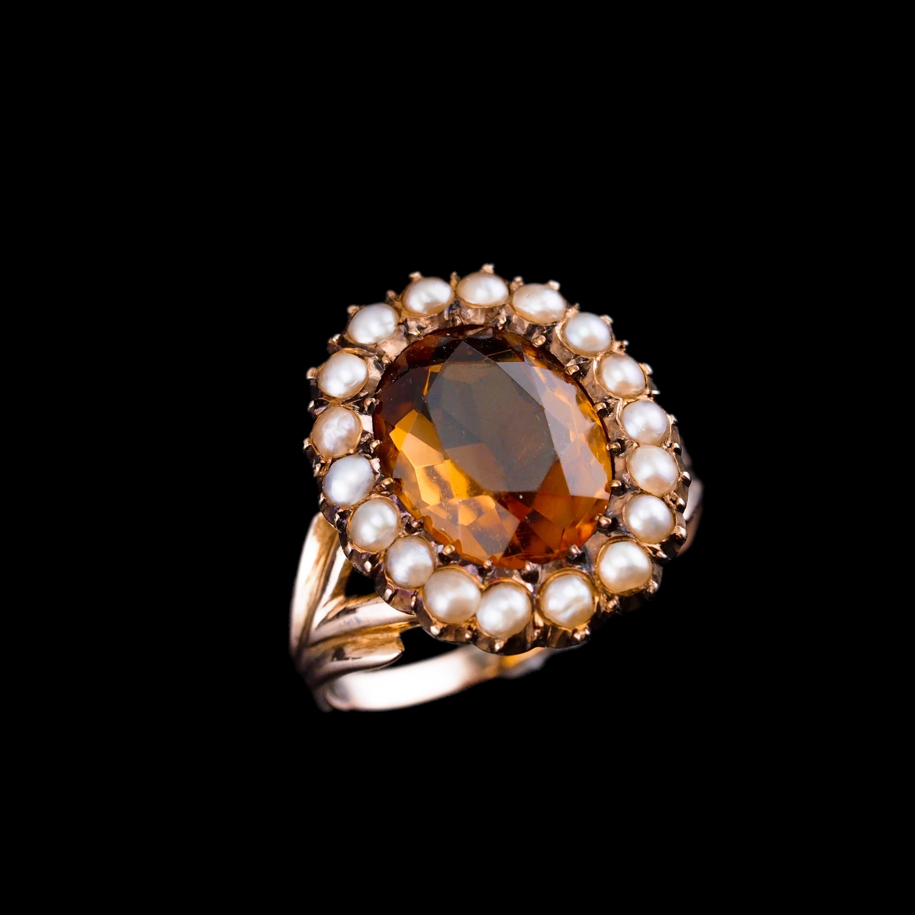 Antique Victorian Citrine & Seed Pearl Cluster Ring 9K Gold - c.1890 For Sale 4