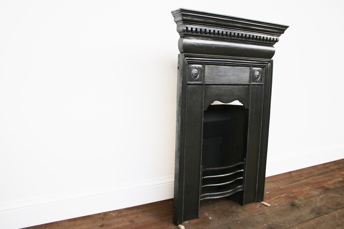 European Antique Victorian Classical Cast Iron Bedroom Fireplace