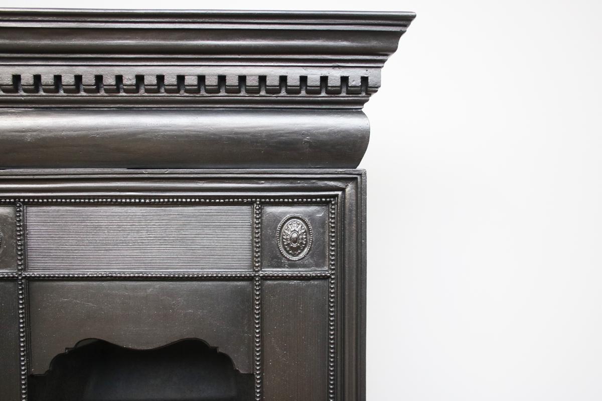 Antique Victorian Classical Cast Iron Bedroom Fireplace In Good Condition In Manchester, GB