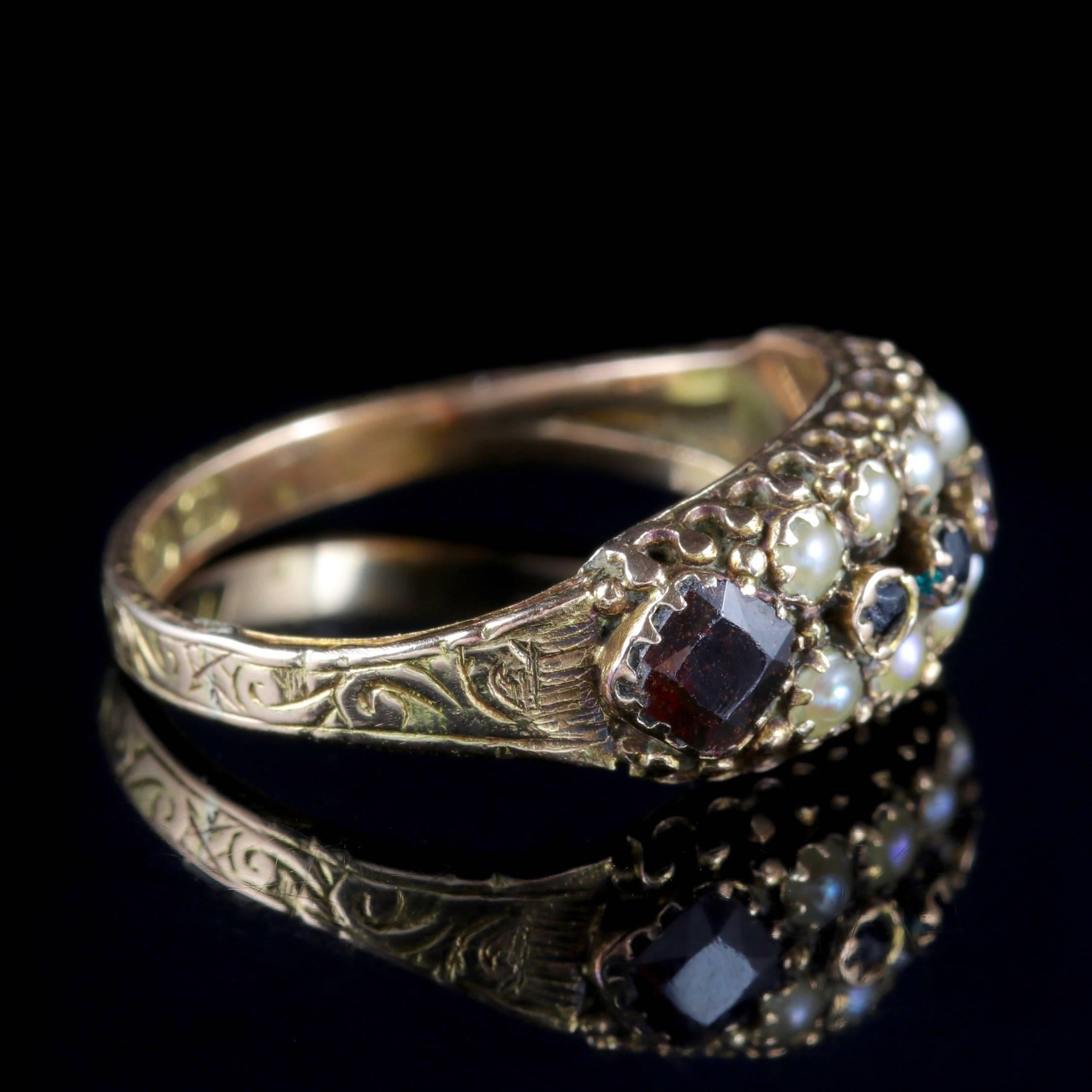 Women's Antique Victorian Cluster Ring Garnet Pearl 15 Carat Gold, circa 1900