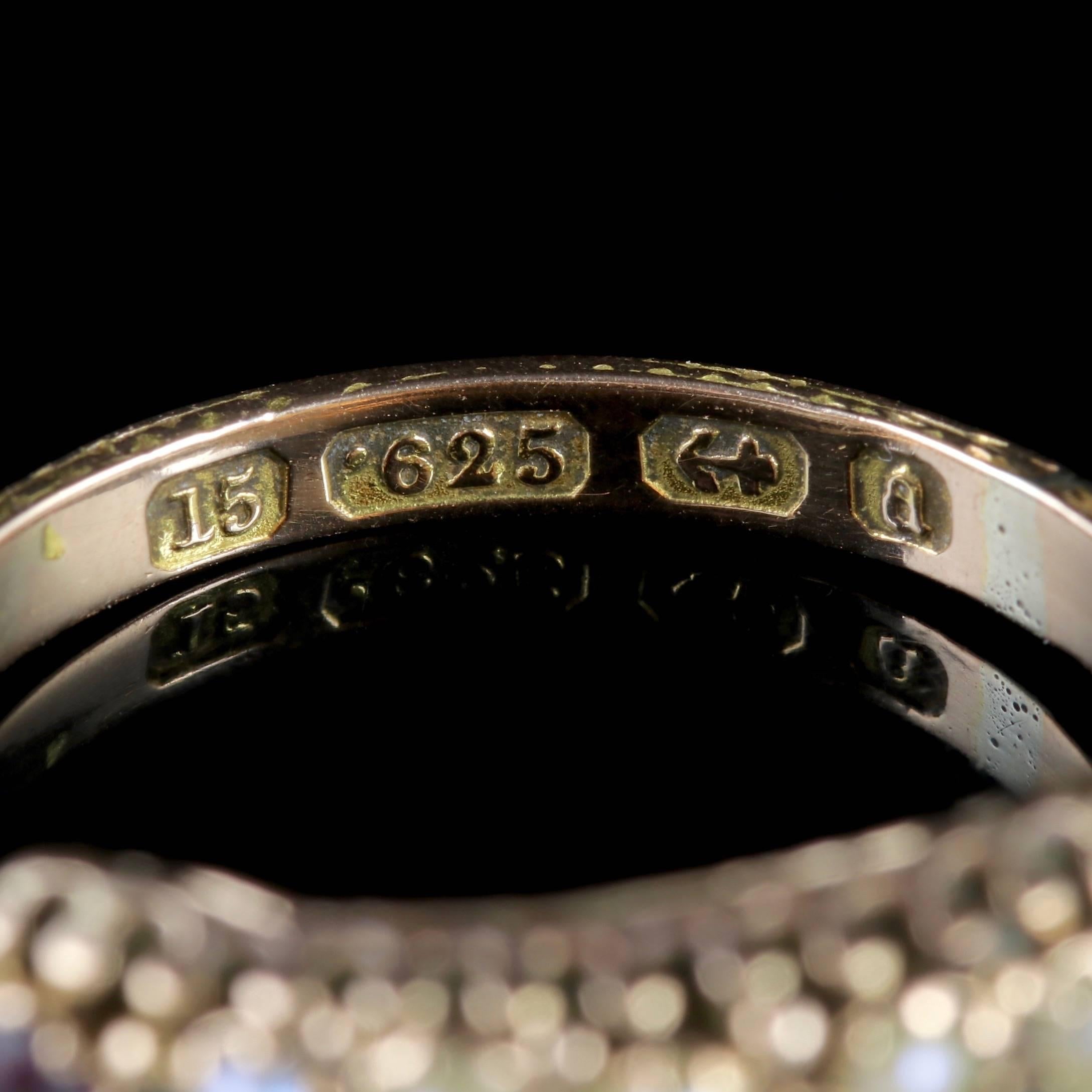 Antique Victorian Cluster Ring Garnet Pearl 15 Carat Gold, circa 1900 1