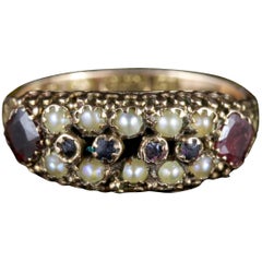 Antique Victorian Cluster Ring Garnet Pearl 15 Carat Gold, circa 1900