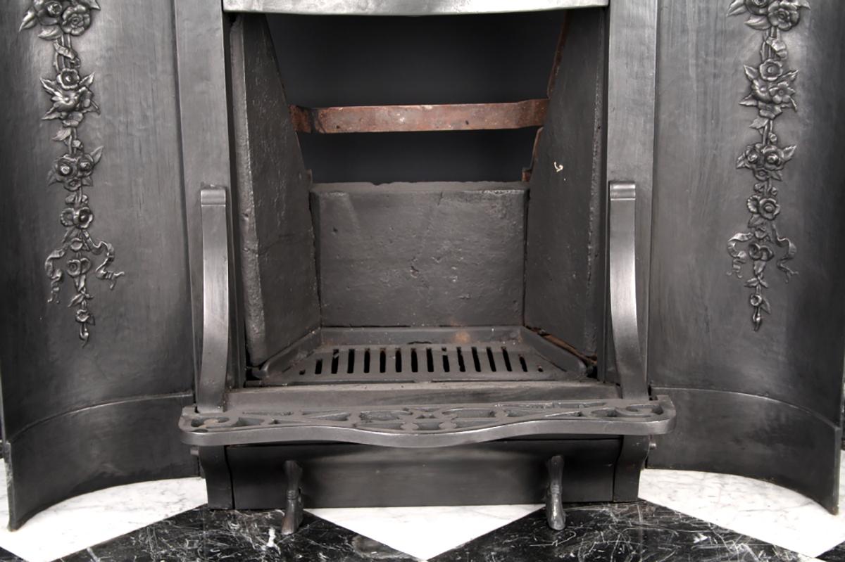 Antique Victorian Coalbrookdale Foundry Cast Iron Insert, English 19th Century In Good Condition For Sale In London, GB