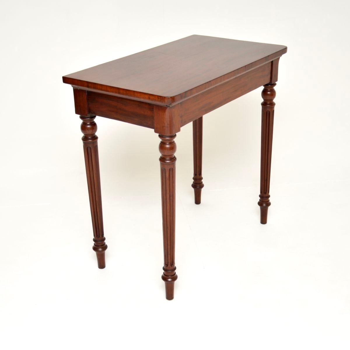 Début de l'époque victorienne Antique Victorian Console Table en vente