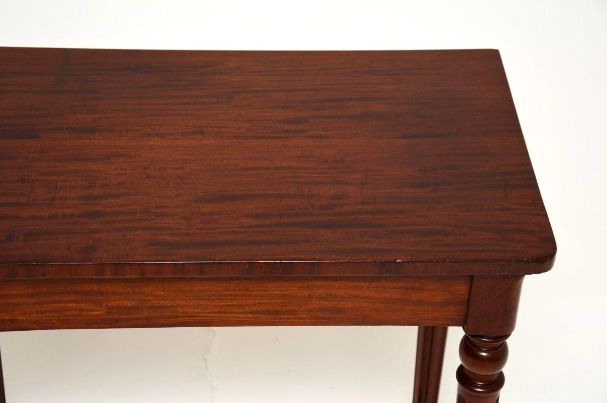 Bois Antique Victorian Console Table en vente