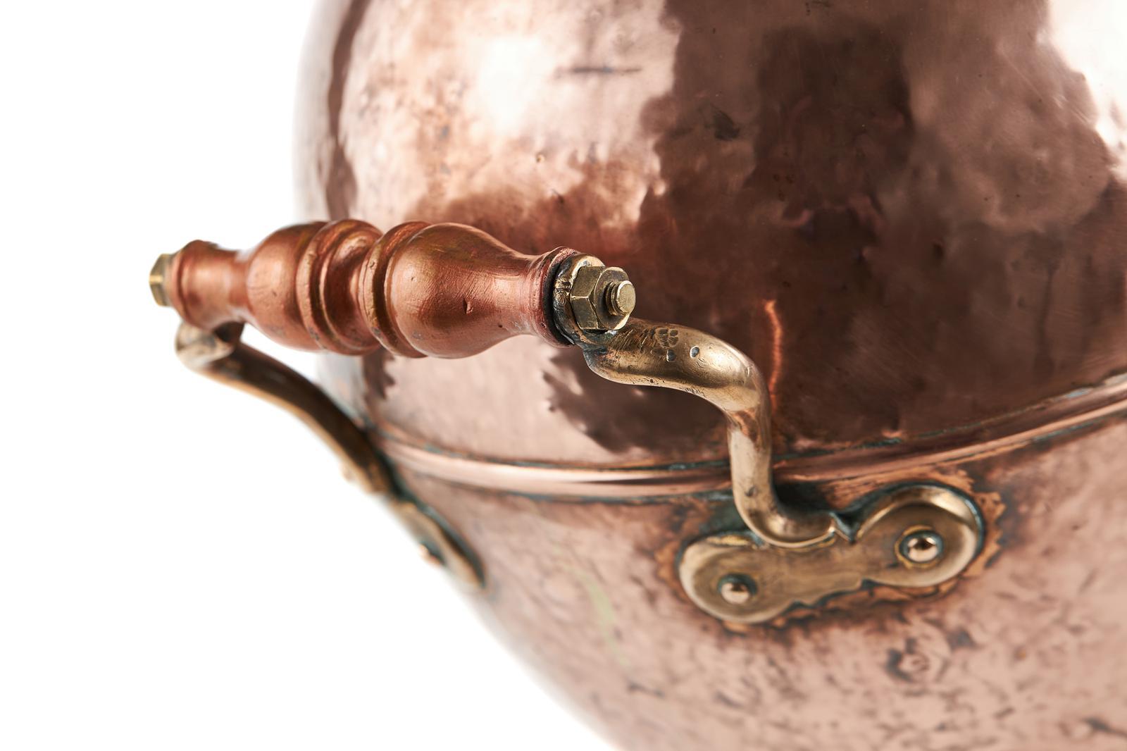 Antique casque victorien en cuivre en vente 1