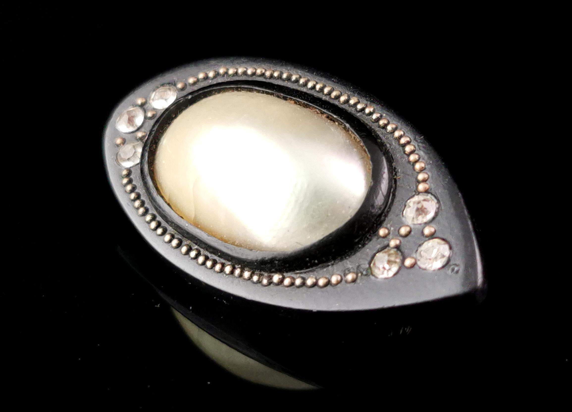 Women's Antique Victorian Coque de Perle eye brooch, Whitby Jet and paste 