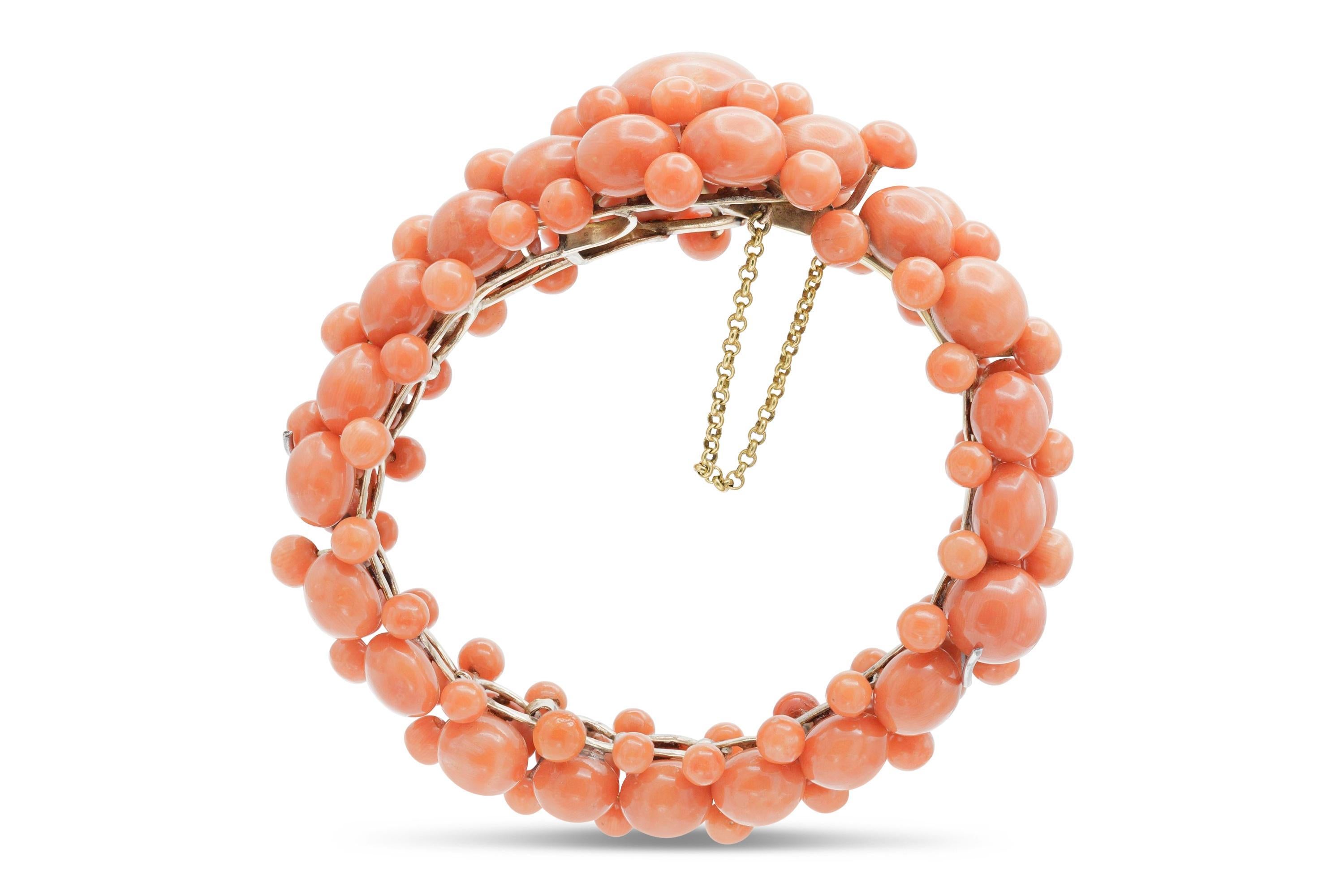 Perlina Bracciale antico vittoriano con perline di corallo in vendita