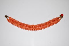 Bracelet ancien en corail de style victorien