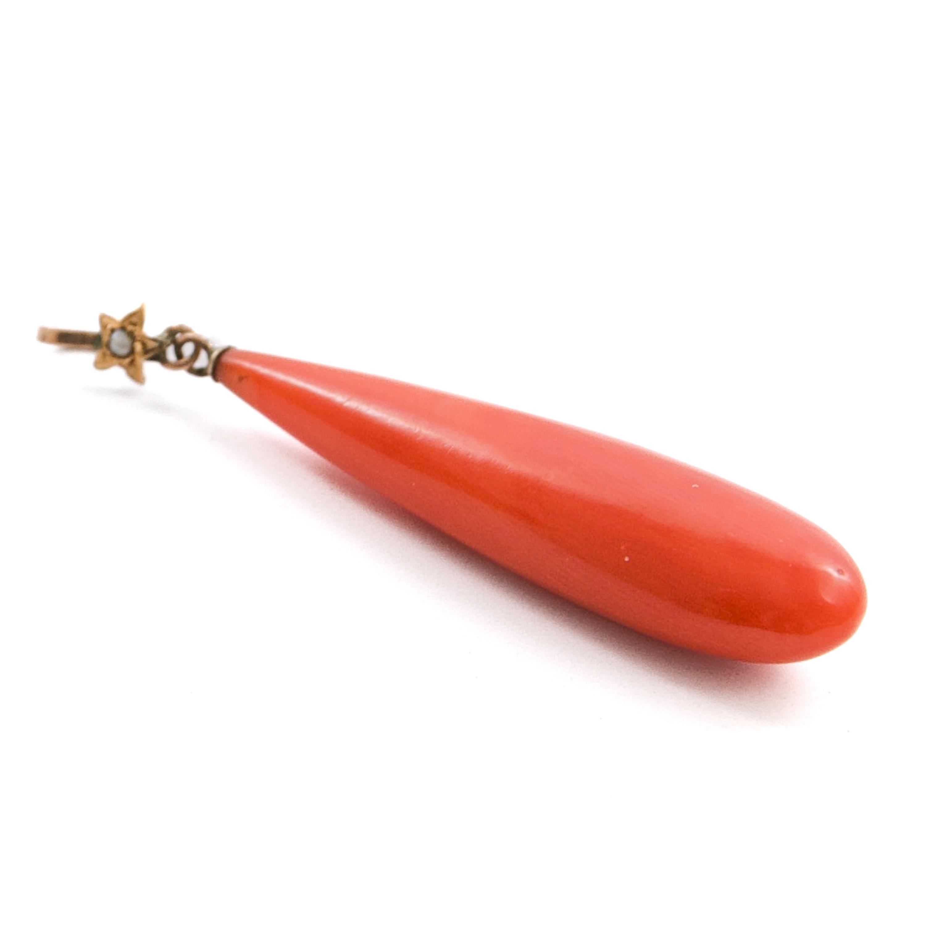 Taglio misto Antico ciondolo vittoriano in corallo e perle, XIX secolo in vendita