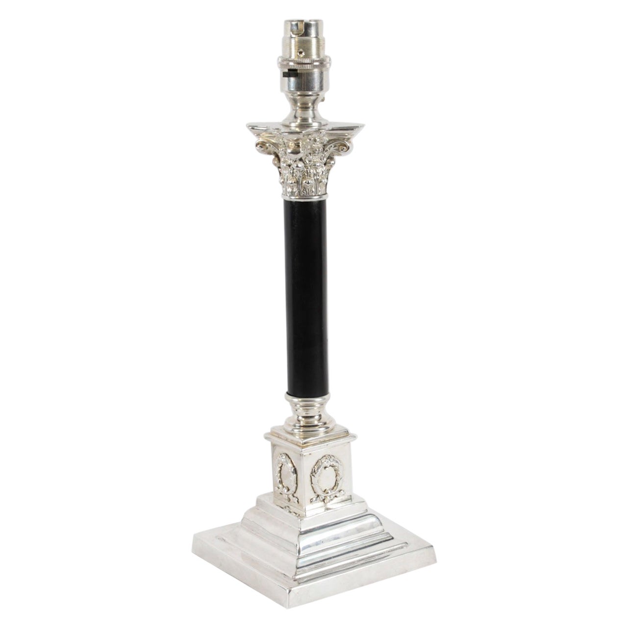 Antike viktorianische korinthische Säule versilberte Tischlampe, 19. Jahrhundert