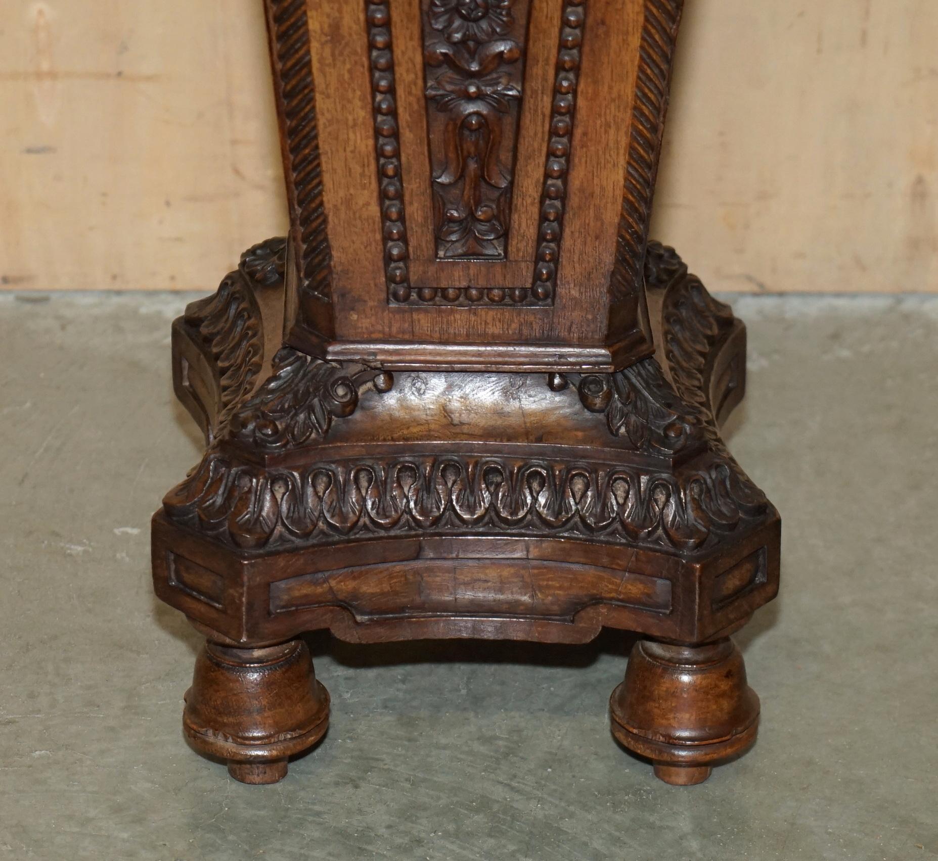 Hand-Crafted ANTIQUE ViCTORIAN CORINTHIAN PILLAR PEDESTAL STAND DISPLAYING BUSTS ANTIQUES For Sale