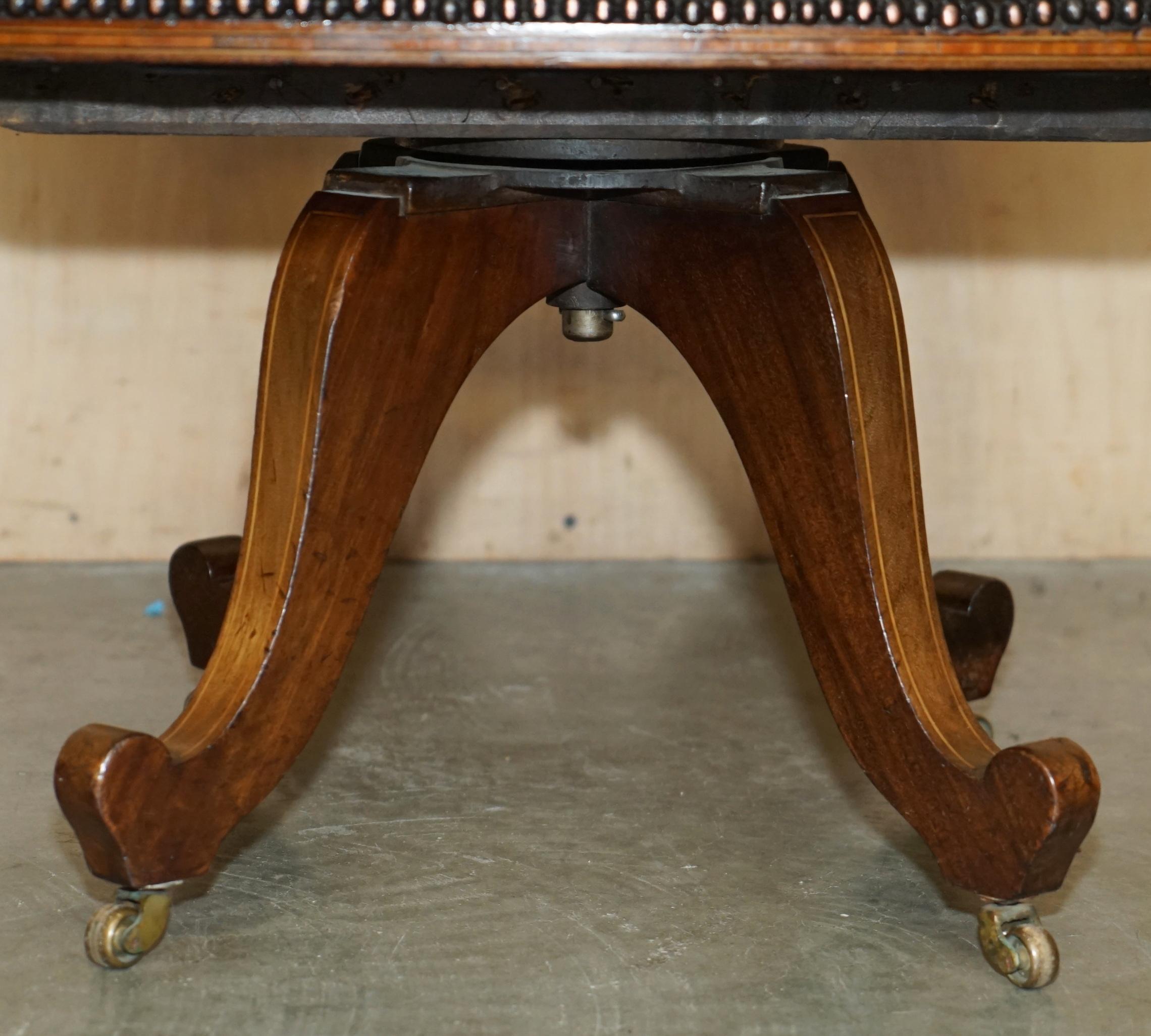 ANTIQUE VICTORIAN CORNELIUS V SMITH FULLY RESTORED BROWN LEATHER CAPTAINS CHAiR For Sale 5