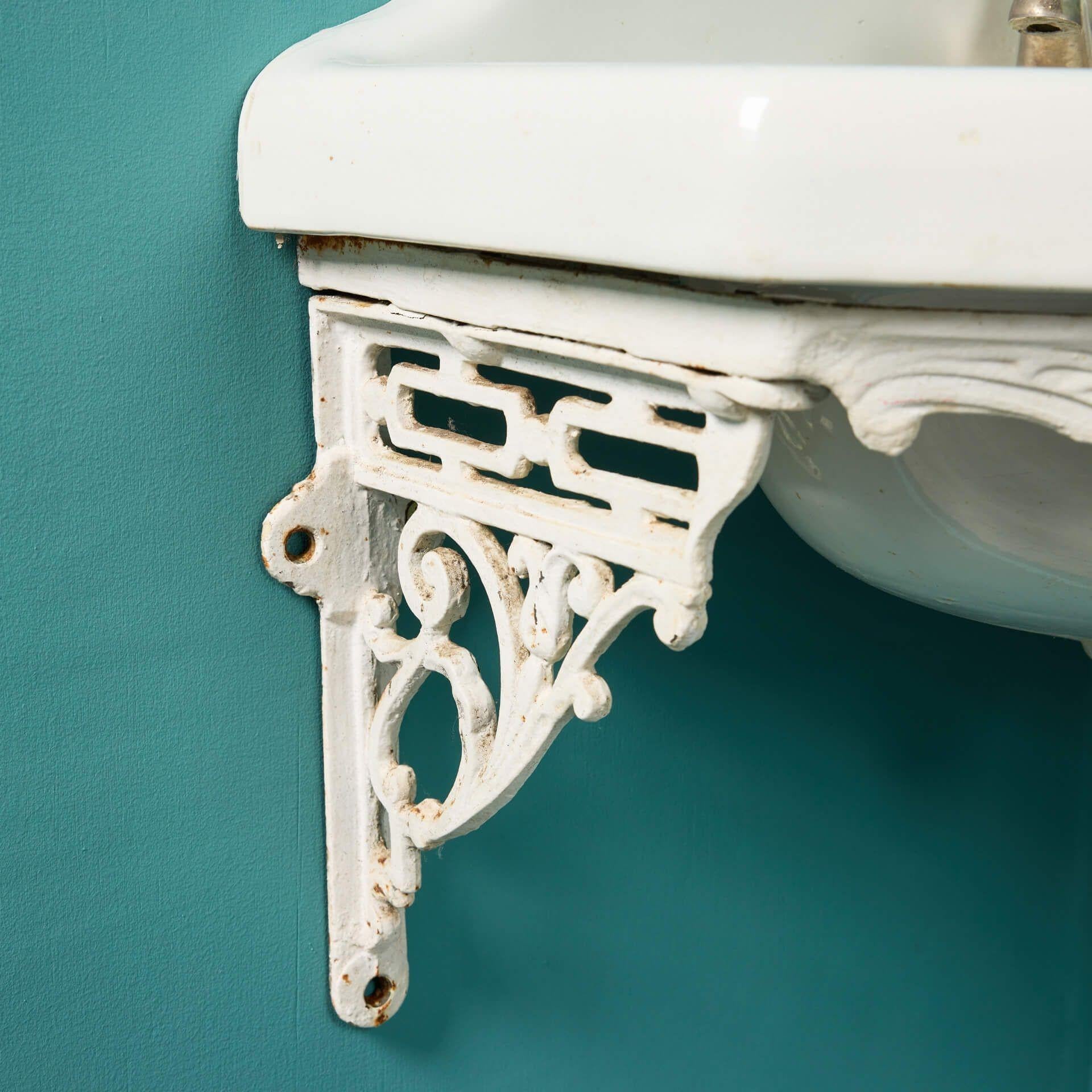 19th Century Antique Victorian Corner Sink with Wall Bracket For Sale