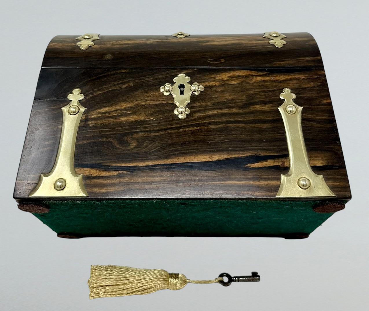 Laiton Ancienne boîte à écrire victorienne Coromandel en laiton et bois pour lettres de poste en vente