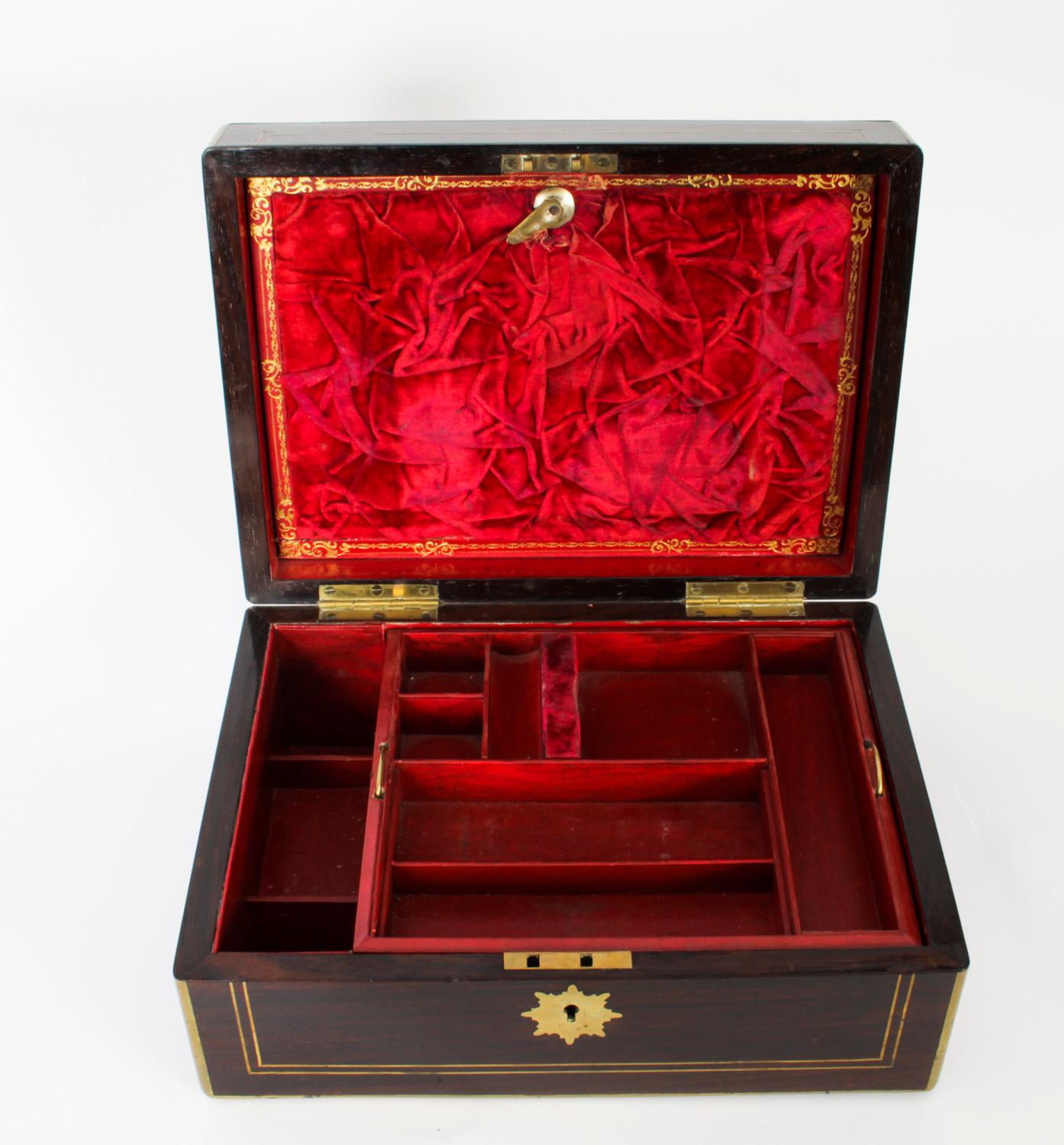 Antique Victorian Coromandel Gentleman's Vanity Case Box, 19th Century In Good Condition In London, GB