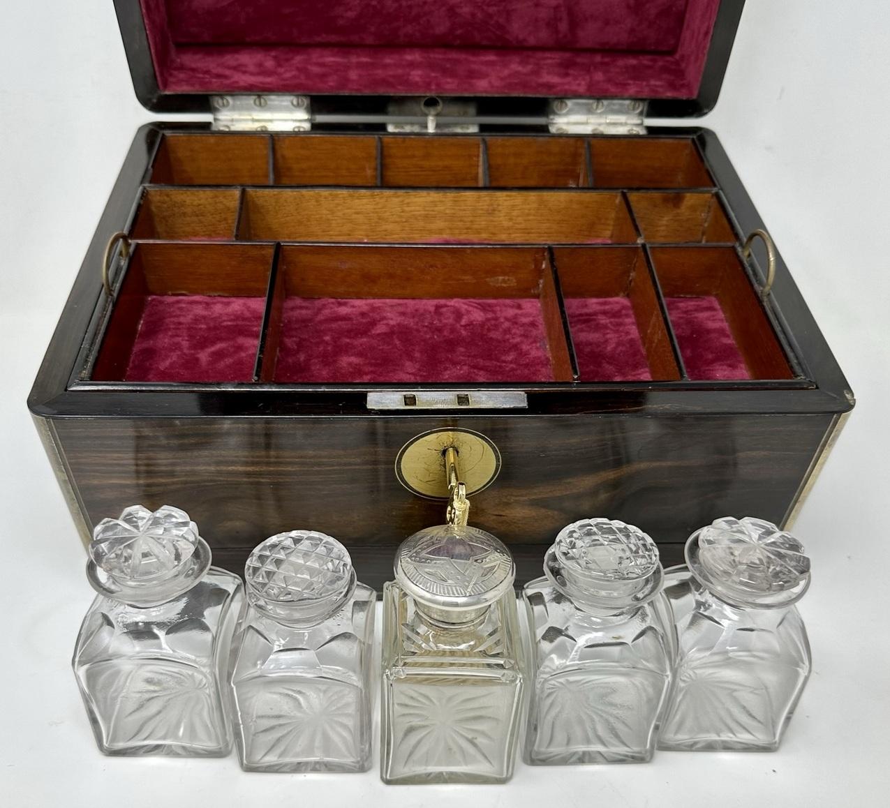 Antiker viktorianischer Coromandel-Schmuckkästchen für Damen und Herren aus Holz  (Messing) im Angebot