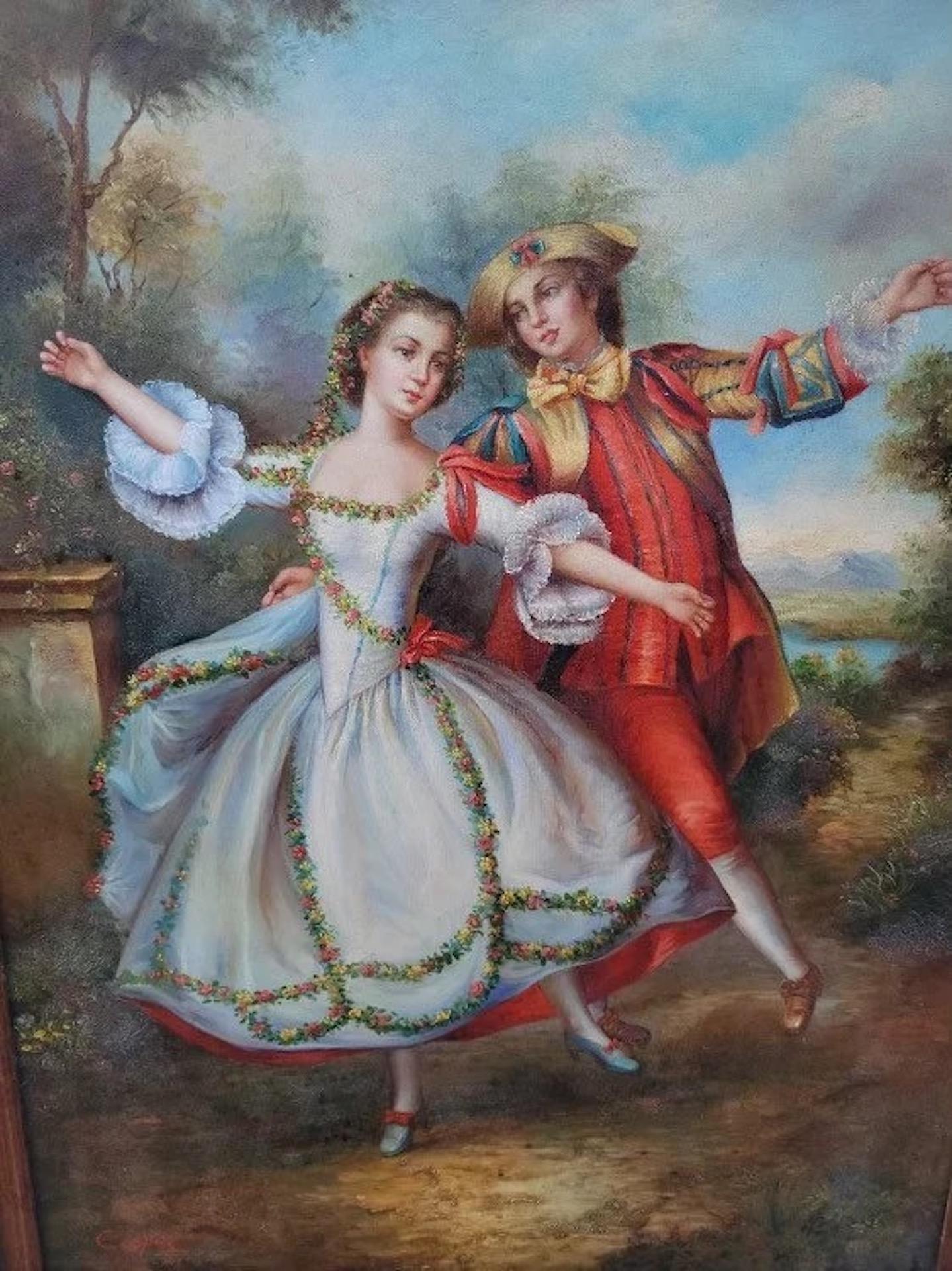 Peinture ancienne de scène de cour victorienne dans un cadre en bois sculpté et orné 

Cette peinture ancienne de scène de cour victorienne est une œuvre d'art captivante qui met en valeur la cour romantique de l'époque victorienne. Peint au début