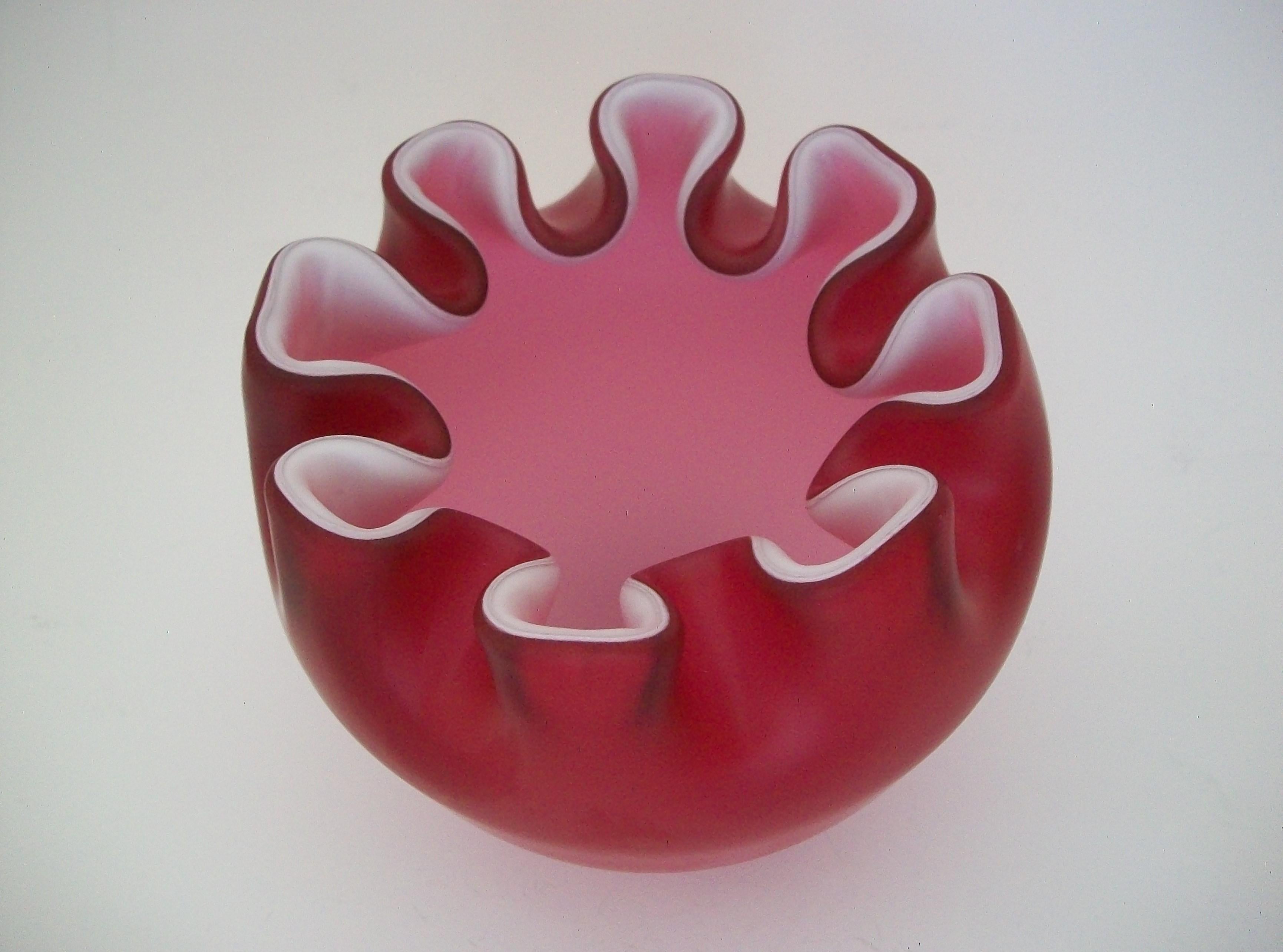 Hand-Crafted Antique Victorian Cranberry & White Satin Glass Rose Bowl - U.S.A. - Circa 1900 For Sale