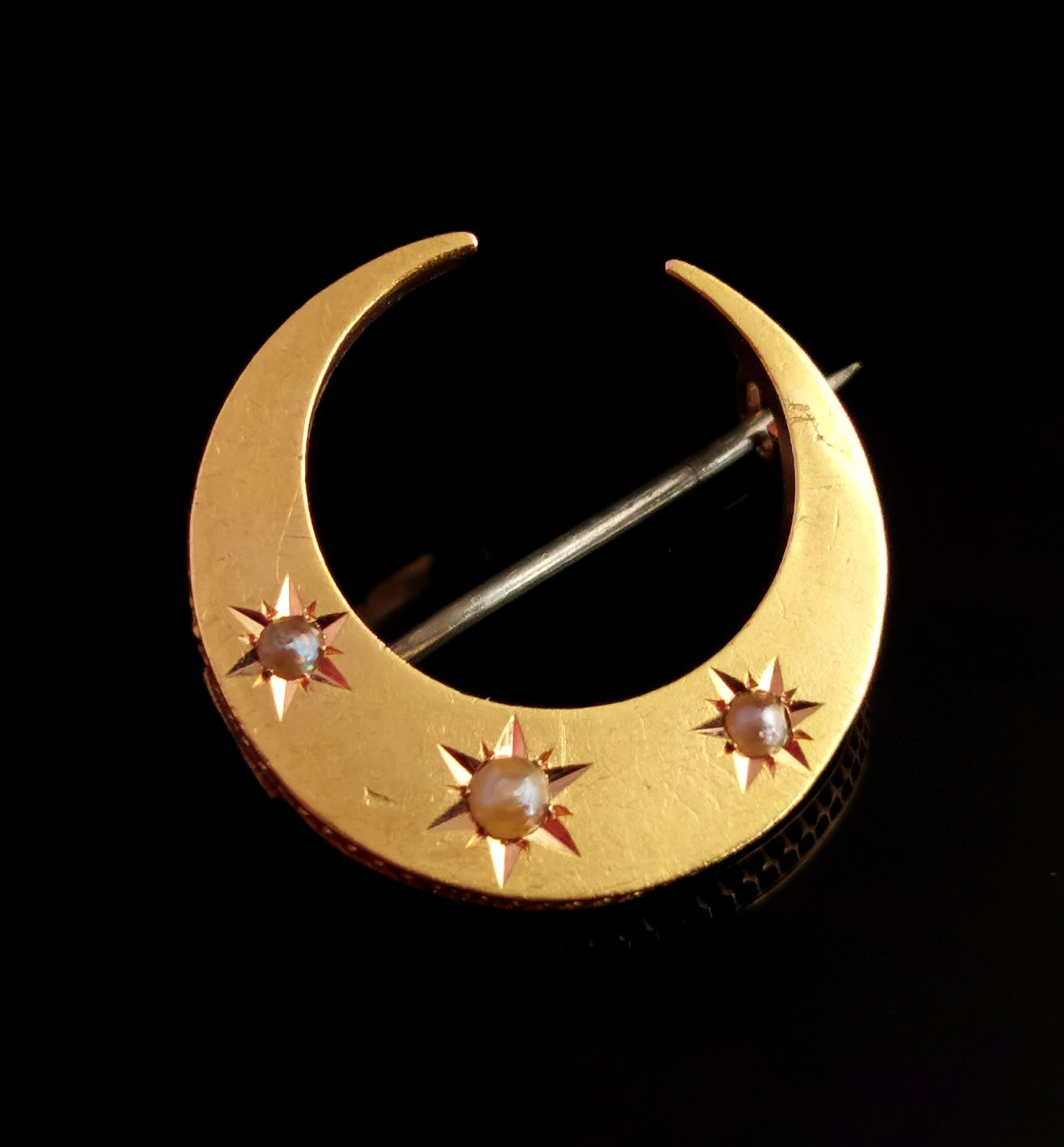 Cabochon Antique Victorian Crescent Moon Brooch, 15k Gold and Split Pearl
