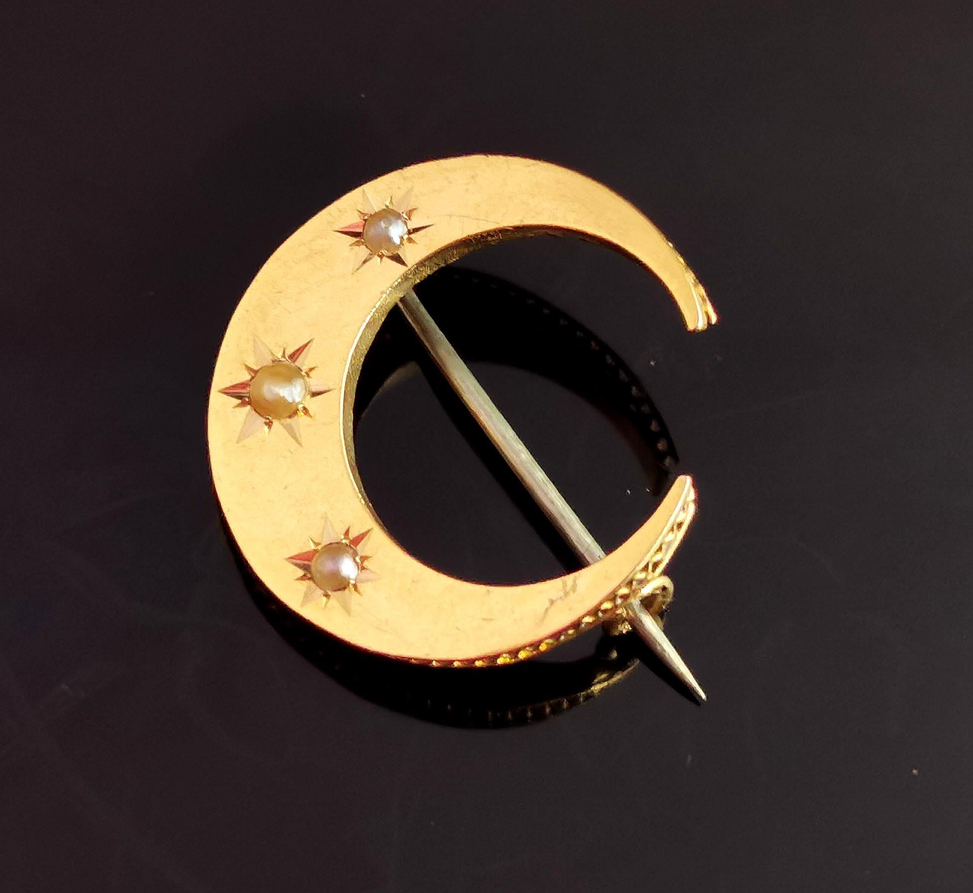 Antique Victorian Crescent Moon Brooch, 15k Gold and Split Pearl 2