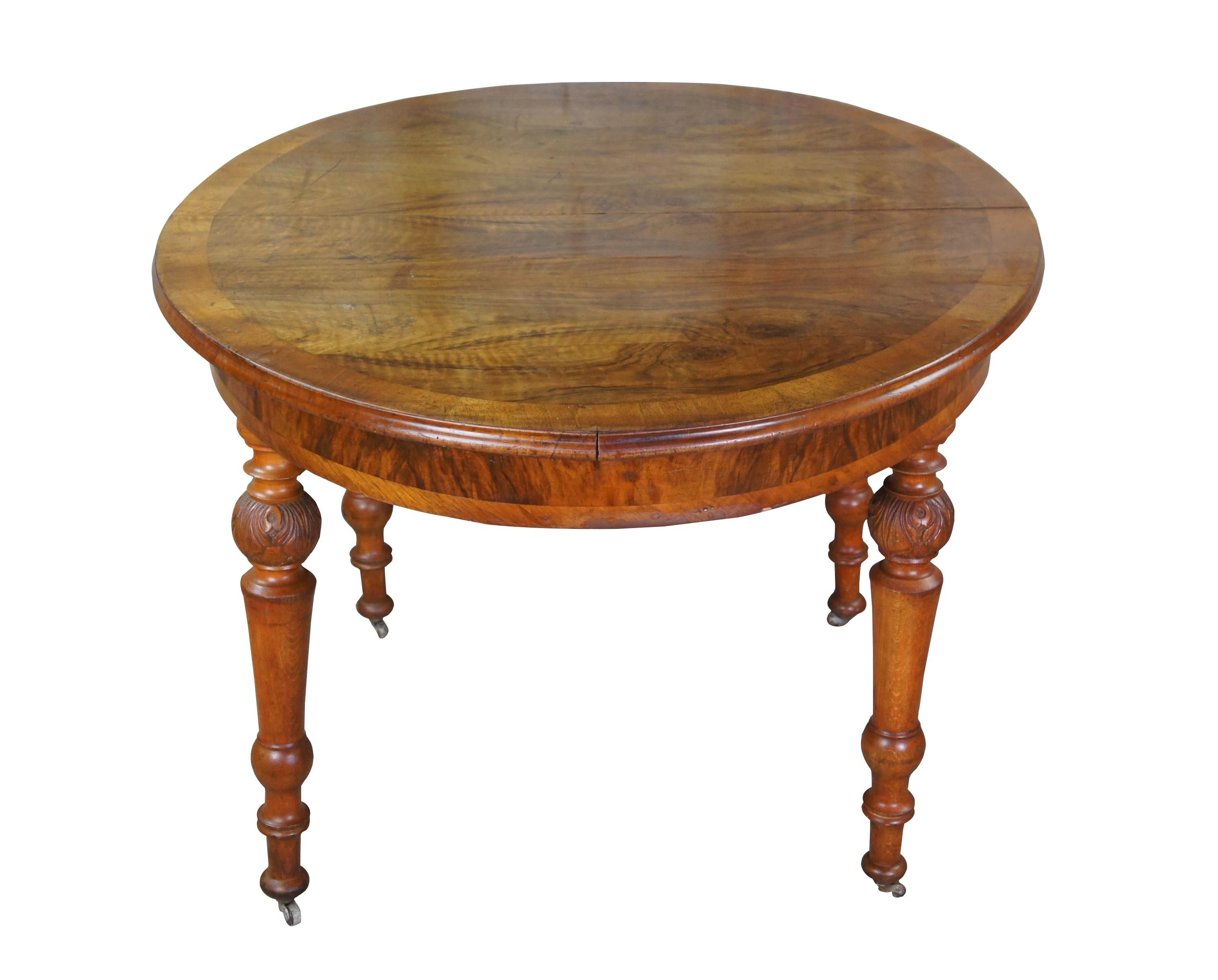 Antique Victorian Crotch Walnut Carved Round Oval Dining Breakfast Table In Good Condition In Dayton, OH