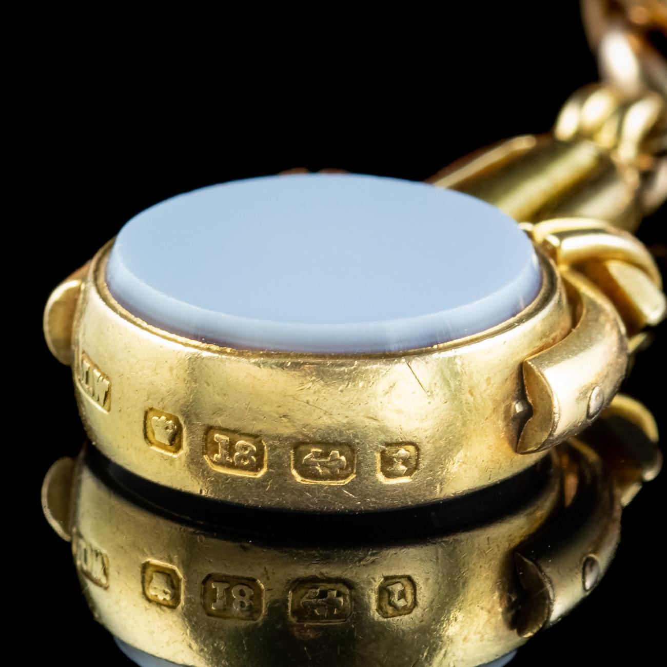 Antikes viktorianisches Curb-Armband aus 9 Karat Gold mit sieben Achat-Knöpfen im Angebot 2