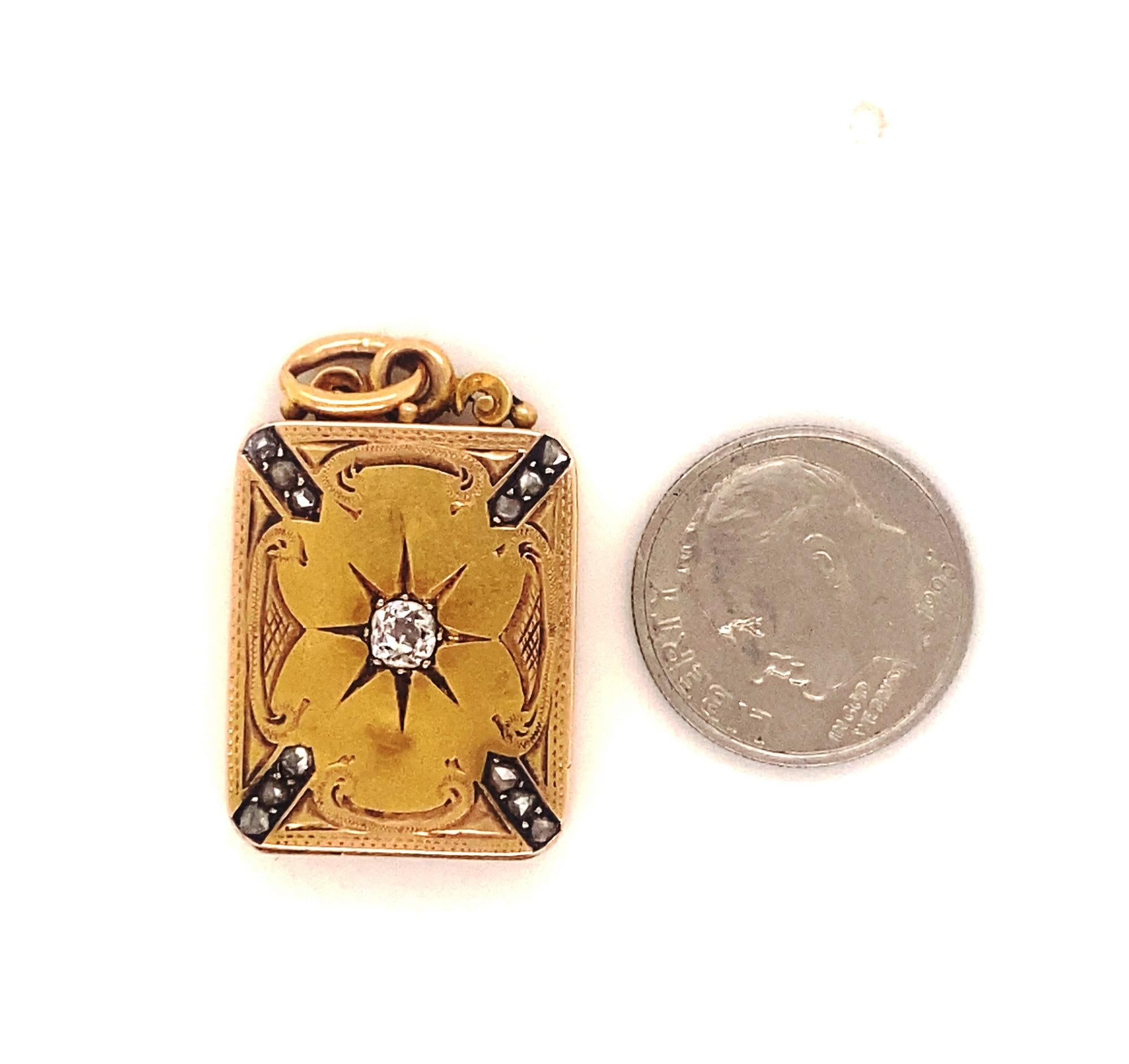Antique Victorian Cushion Cut Diamond 18K Gold Locket In Good Condition For Sale In Woodland Hills, CA