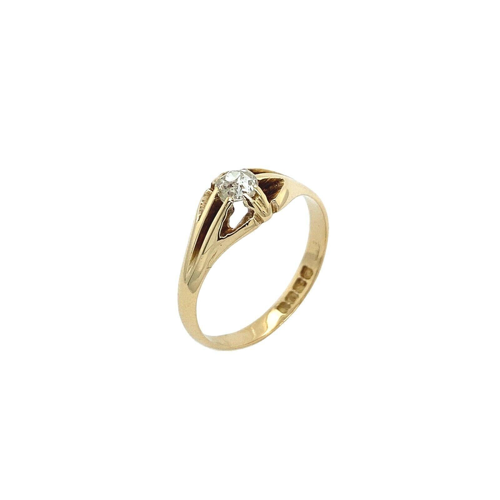 This stunning diamond ring features a 0.30ct round Victorian cut diamond set in 18ct yellow in 6 claw signet / dress ring. The diamond is of colour J and clarity SI.

Additional Information:
Total Diamond Weight: 0.30ct
Diamond Colour: J
Diamond
