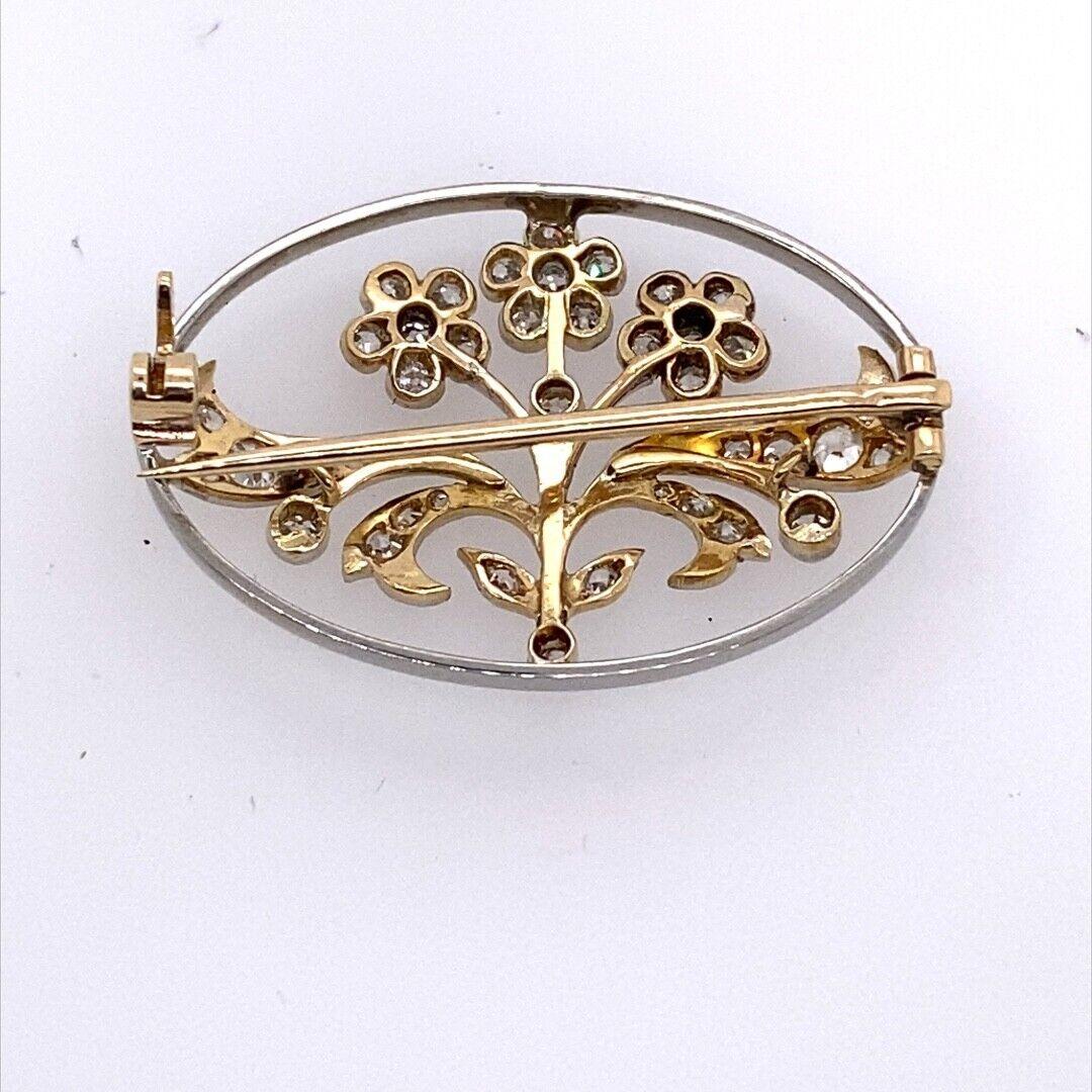Antique Victorian Cut Diamonds Oval Floral Brooch with 15ct Yellow & White Gold In Excellent Condition For Sale In London, GB