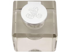 Antiguo tintero de escritorio victoriano de cristal tallado y plata de ley