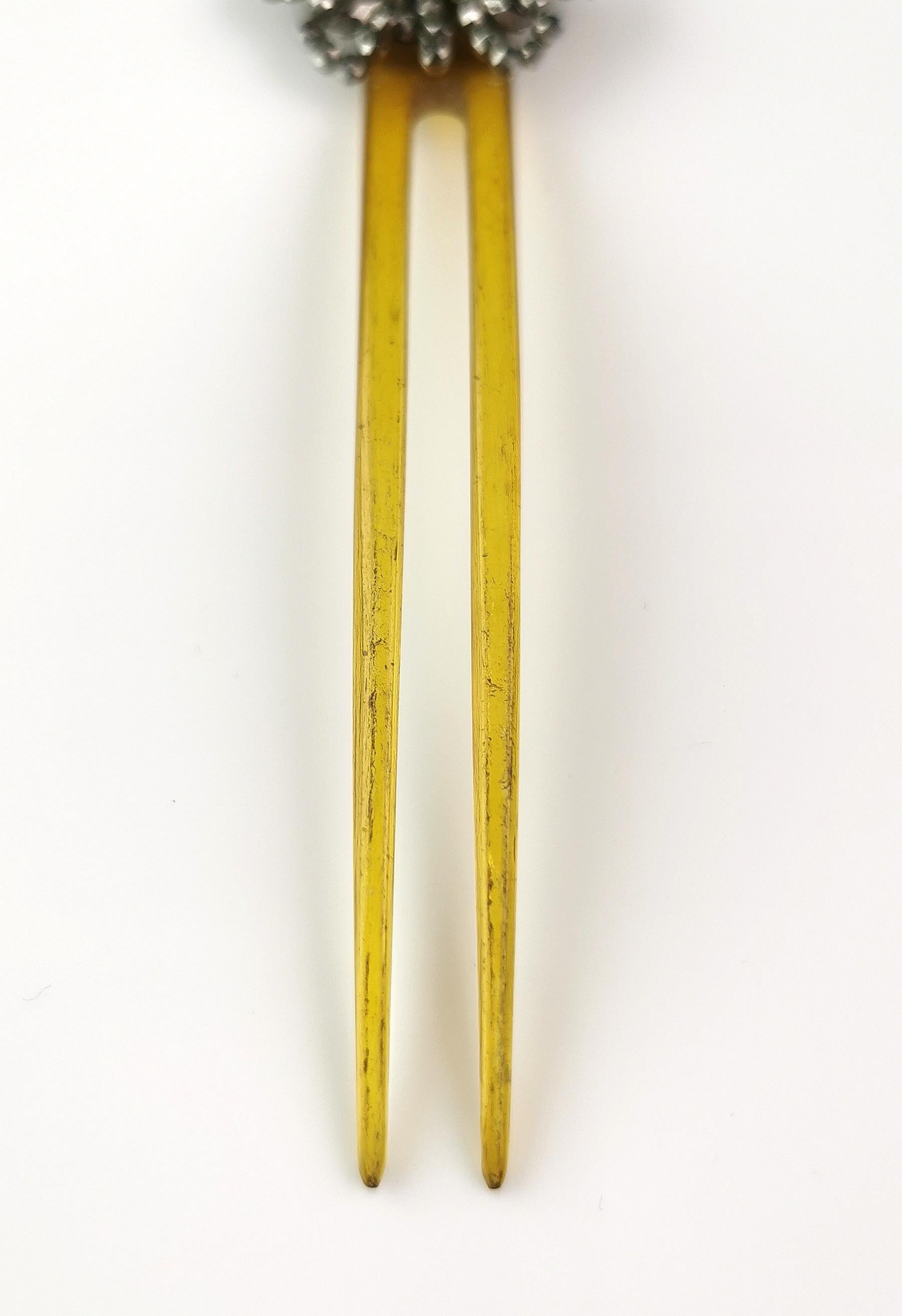 Peigne à cheveux papillon en acier taillé de l'Antiquité victorienne  Bon état - En vente à NEWARK, GB