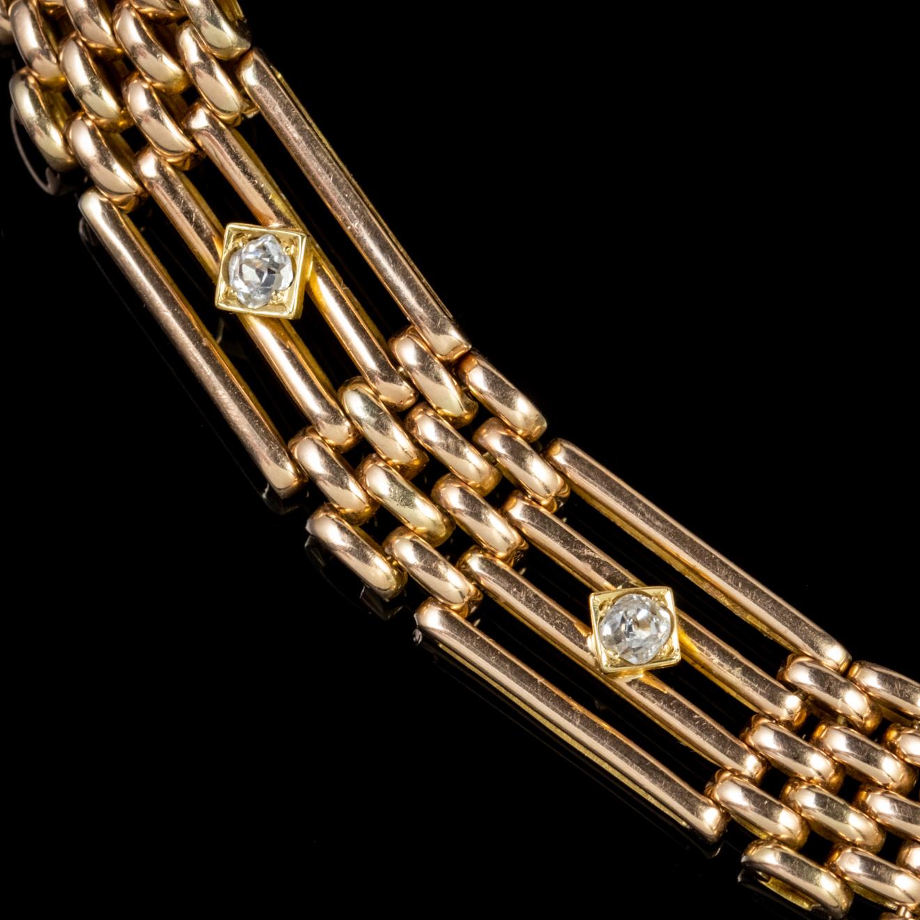 Antique Victorian Diamond 15 Carat Gold, circa 1900 Gate Bracelet In Good Condition For Sale In Lancaster, Lancashire