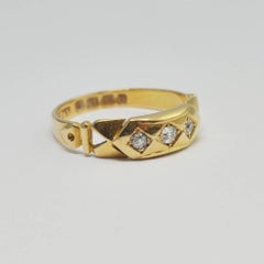 Antique Victorian Diamond 18 Carat Gold Ring