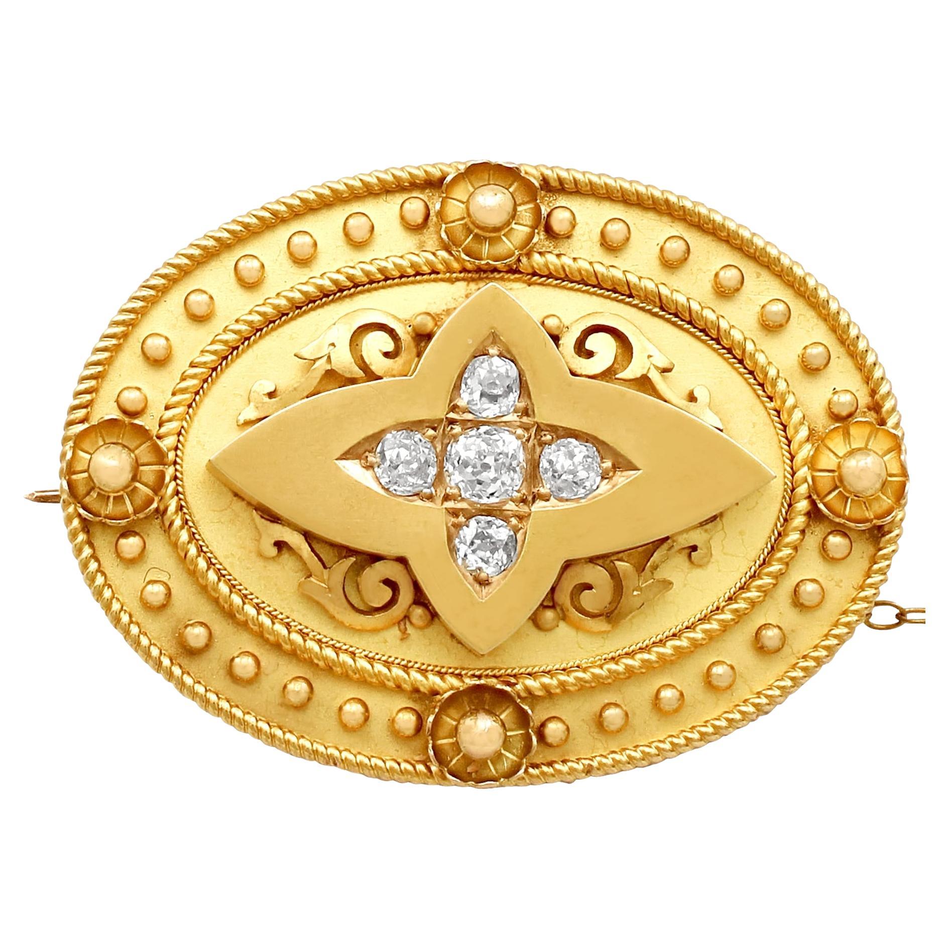 Antike viktorianische Diamant- und Gelbgold-Brosche oder -Medaillon im Angebot